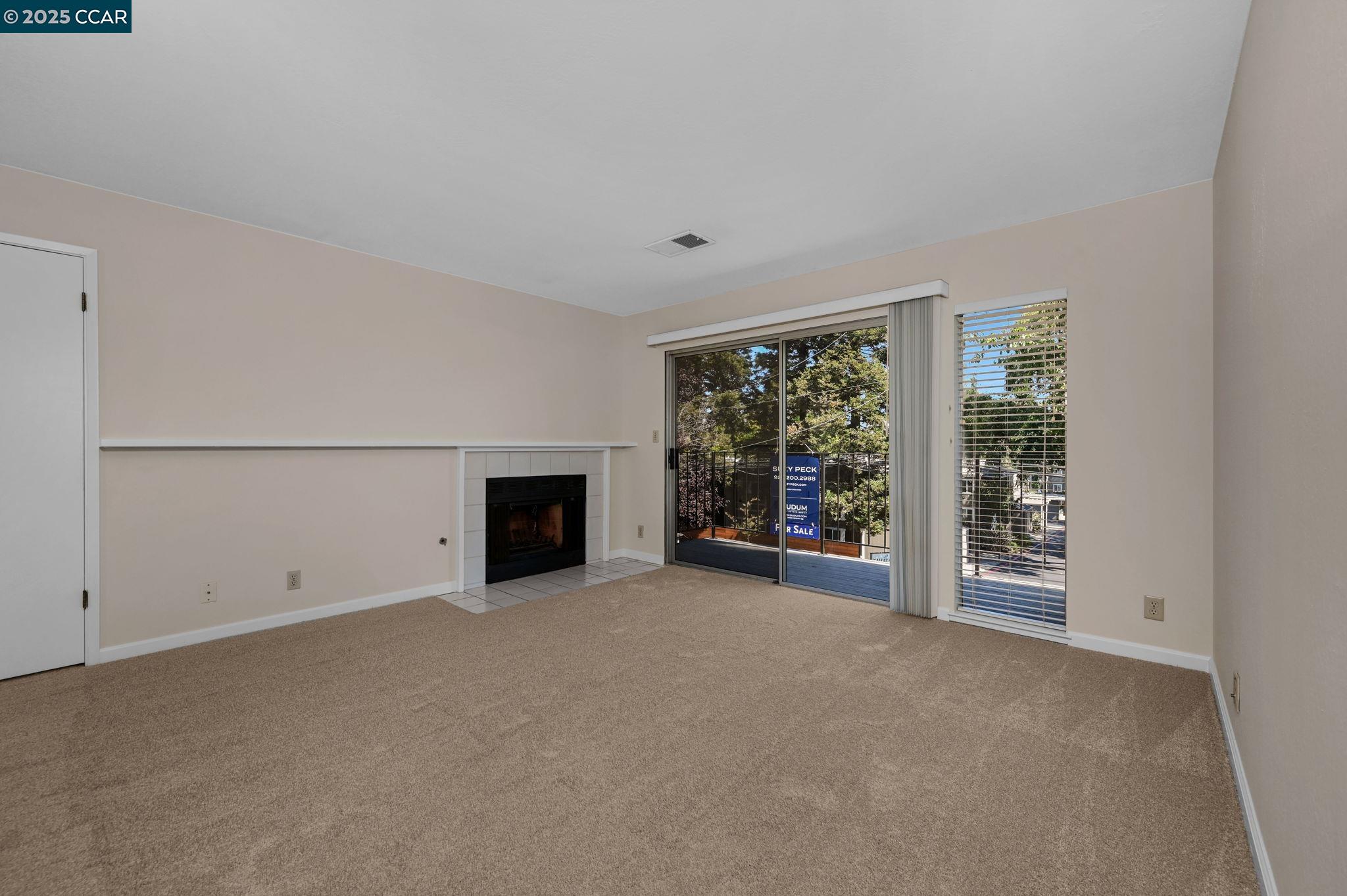 Detail Gallery Image 6 of 32 For 1089 Wesley Ct #7,  Walnut Creek,  CA 94597 - 2 Beds | 2 Baths