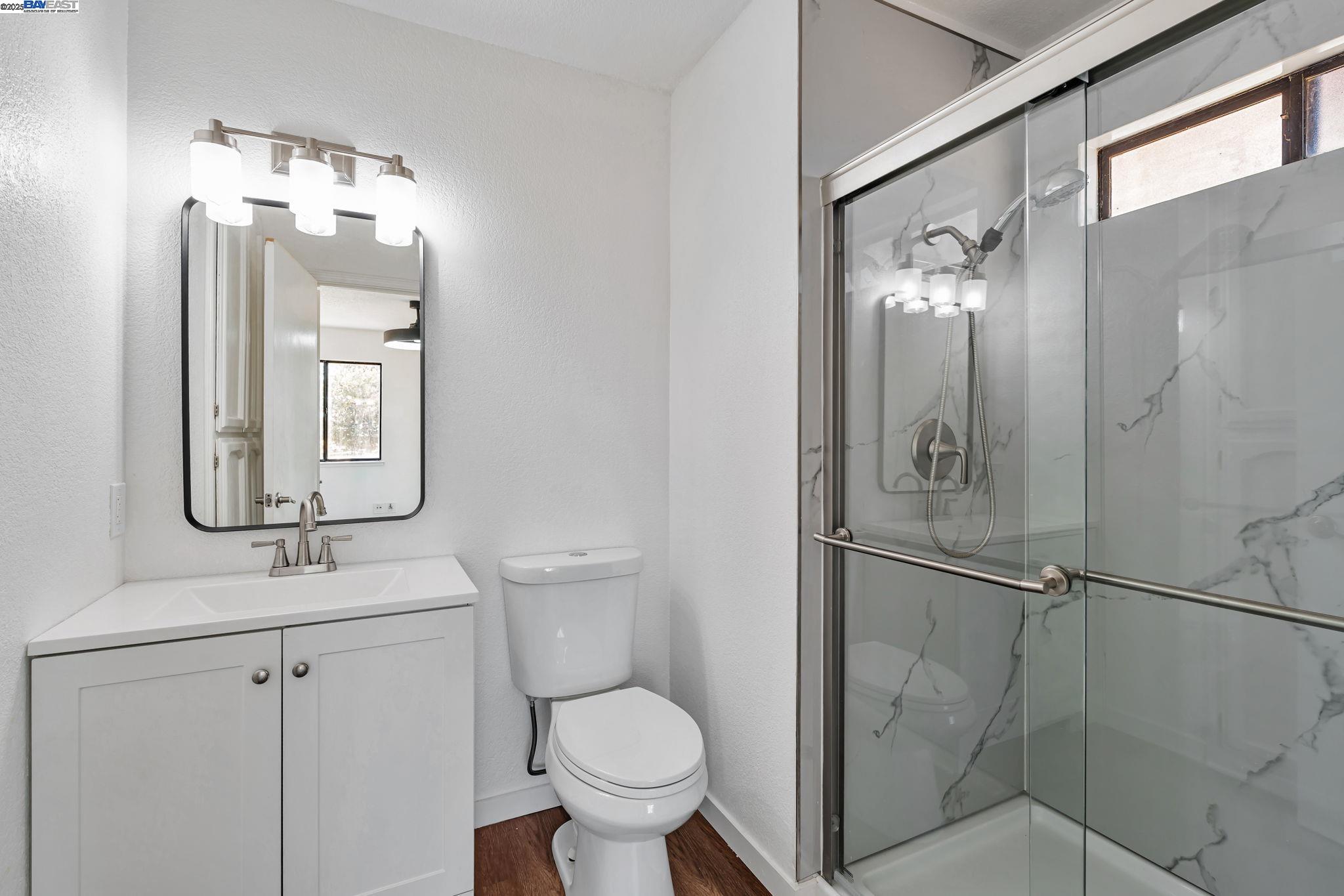 Detail Gallery Image 2 of 13 For 29950 E Highway 26, Linden,  CA 95236 - 3 Beds | 2 Baths