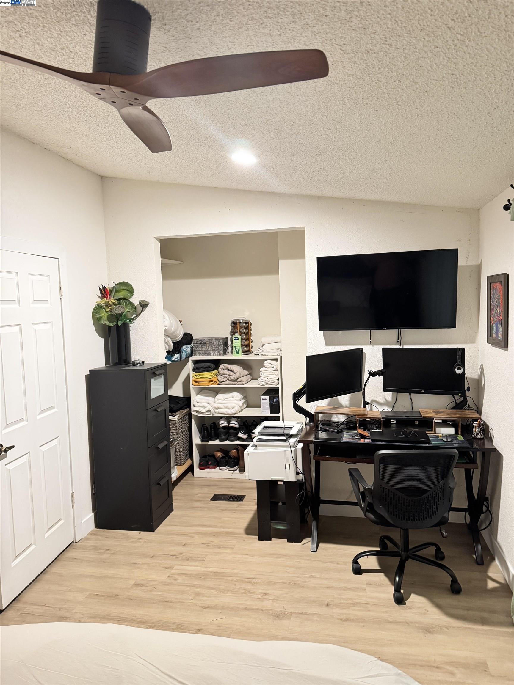 Detail Gallery Image 16 of 28 For 14 Blue Teal Ct, Lodi,  CA 95242 - 3 Beds | 2 Baths