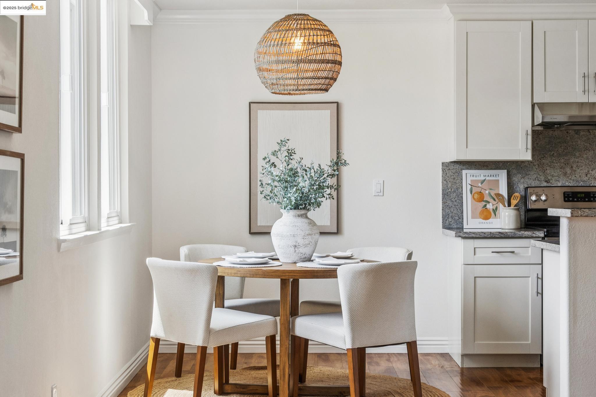 Detail Gallery Image 13 of 43 For 85 Vernon St #216,  Oakland,  CA 94610 - 2 Beds | 2 Baths