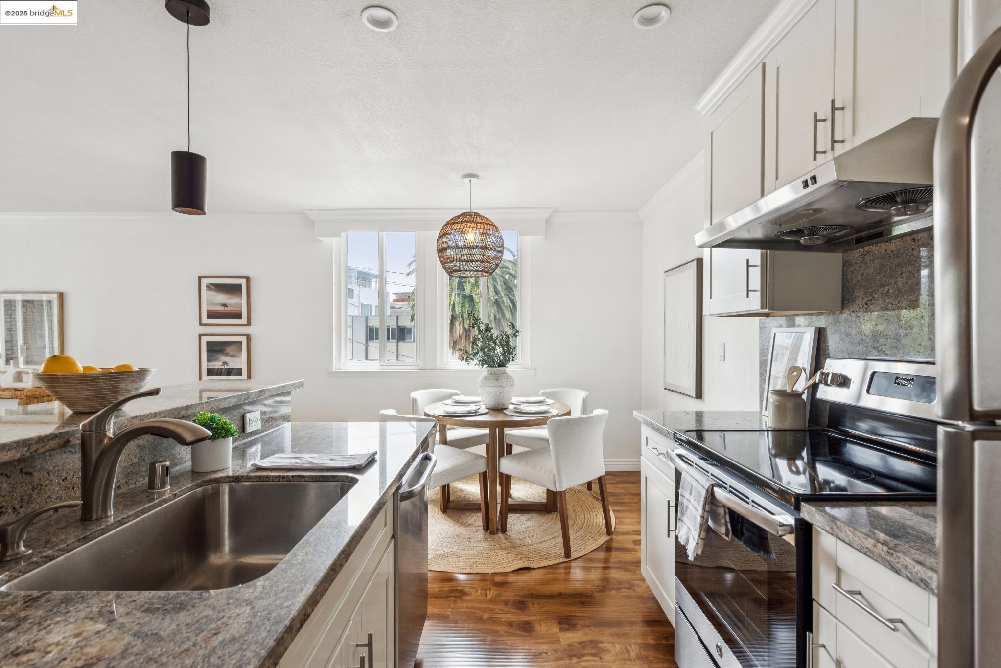 Detail Gallery Image 20 of 43 For 85 Vernon St #216,  Oakland,  CA 94610 - 2 Beds | 2 Baths
