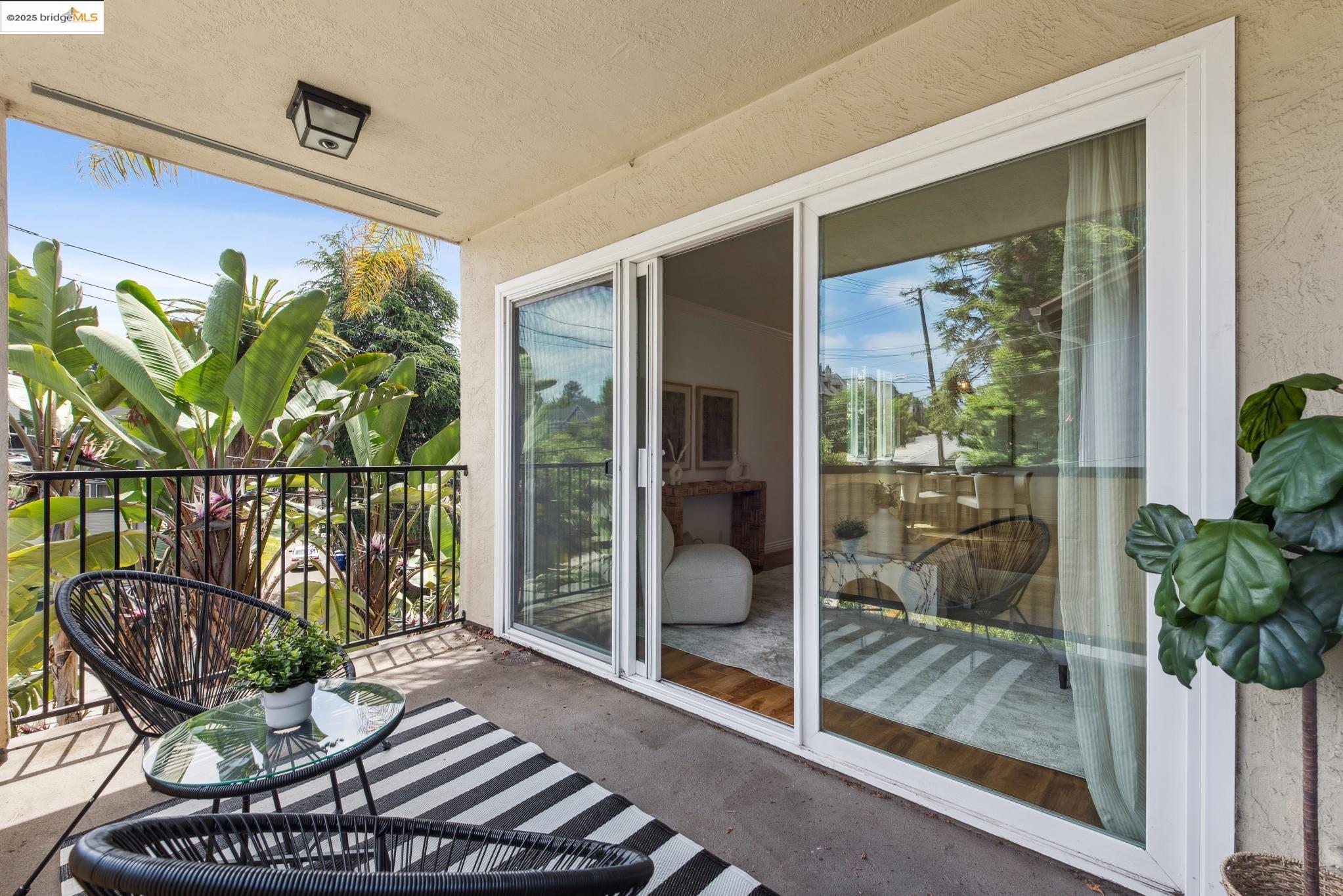 Detail Gallery Image 36 of 43 For 85 Vernon St #216,  Oakland,  CA 94610 - 2 Beds | 2 Baths