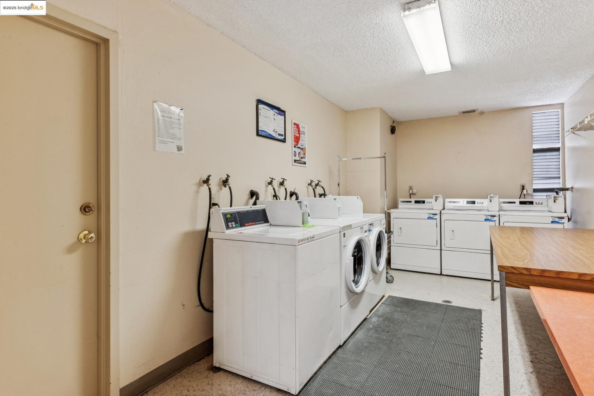 Detail Gallery Image 39 of 43 For 85 Vernon St #216,  Oakland,  CA 94610 - 2 Beds | 2 Baths