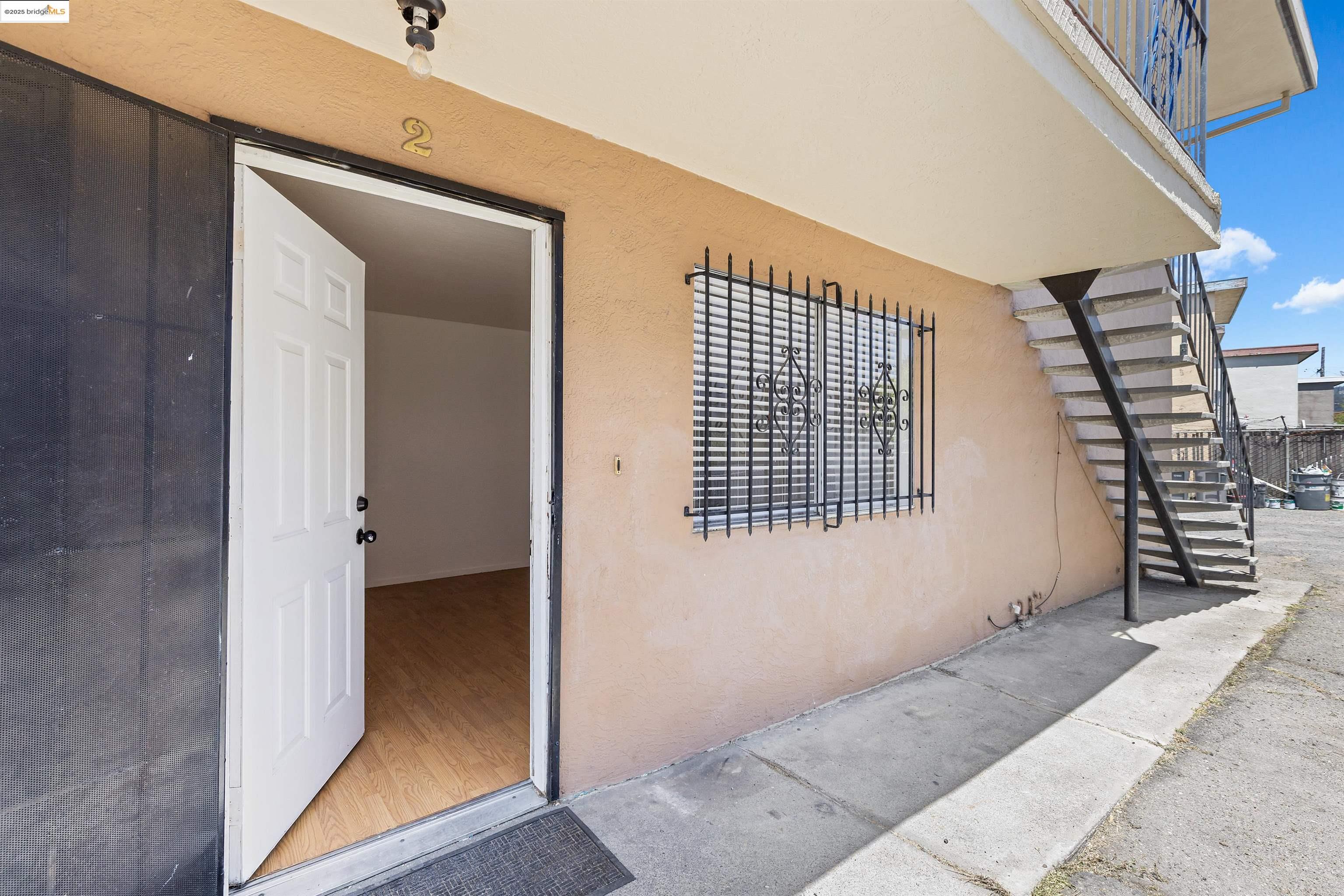 Detail Gallery Image 24 of 26 For 9918 Walnut St, Oakland,  CA 94603 - – Beds | – Baths