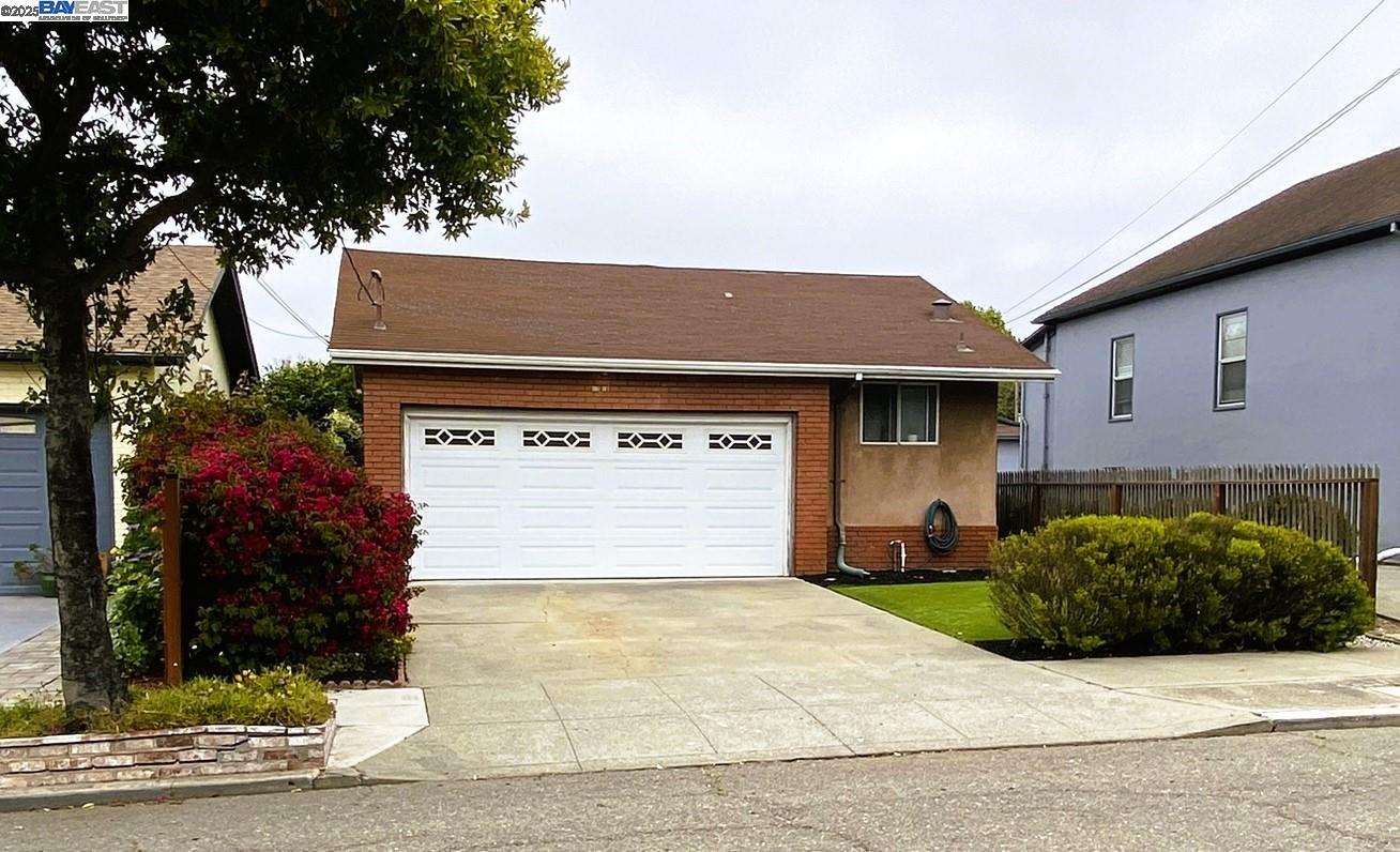 Thumbnail for 1716 Saint Charles St, Alameda, CA 94501