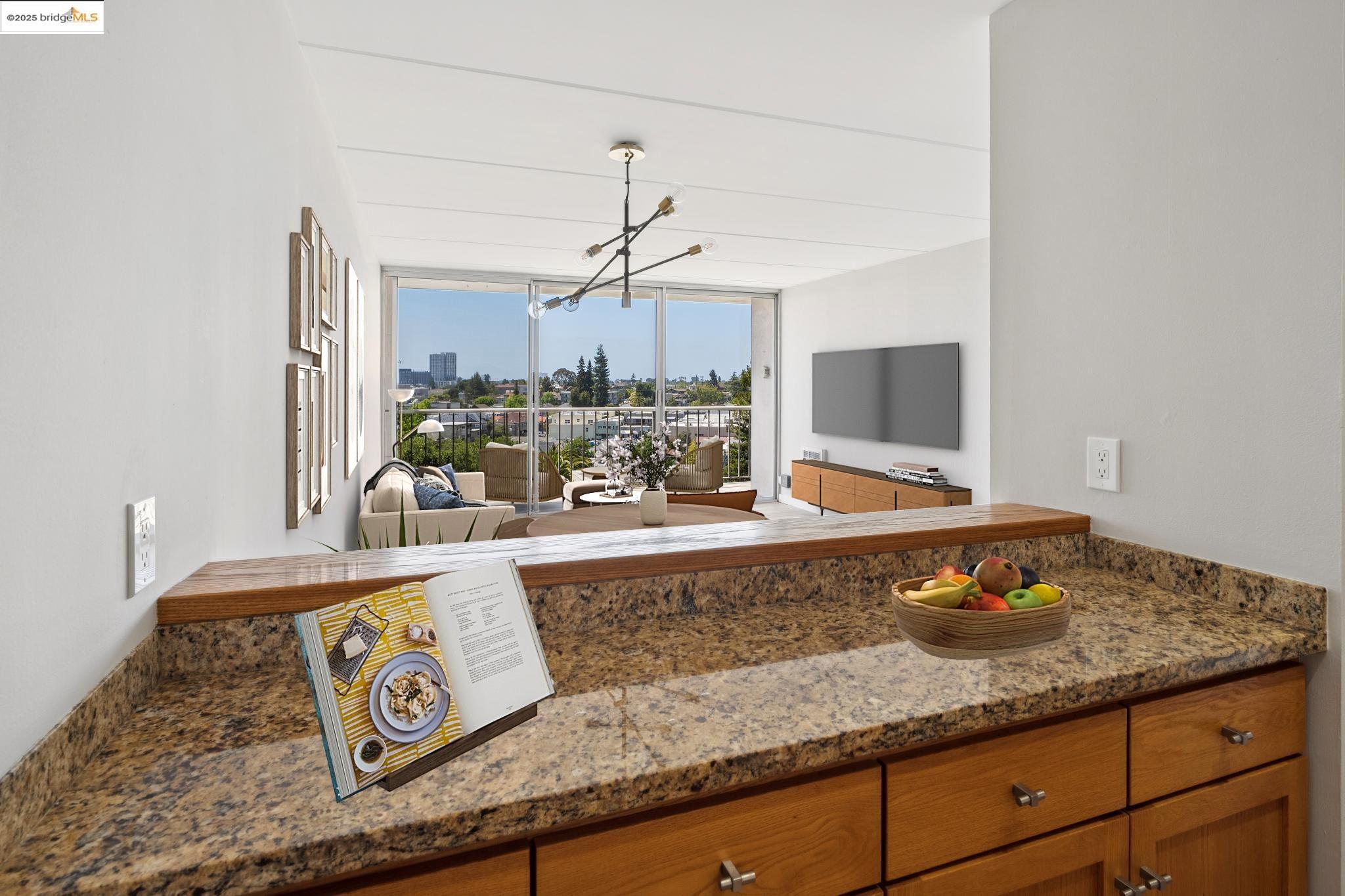 Photo #5: 41101309 Listing 