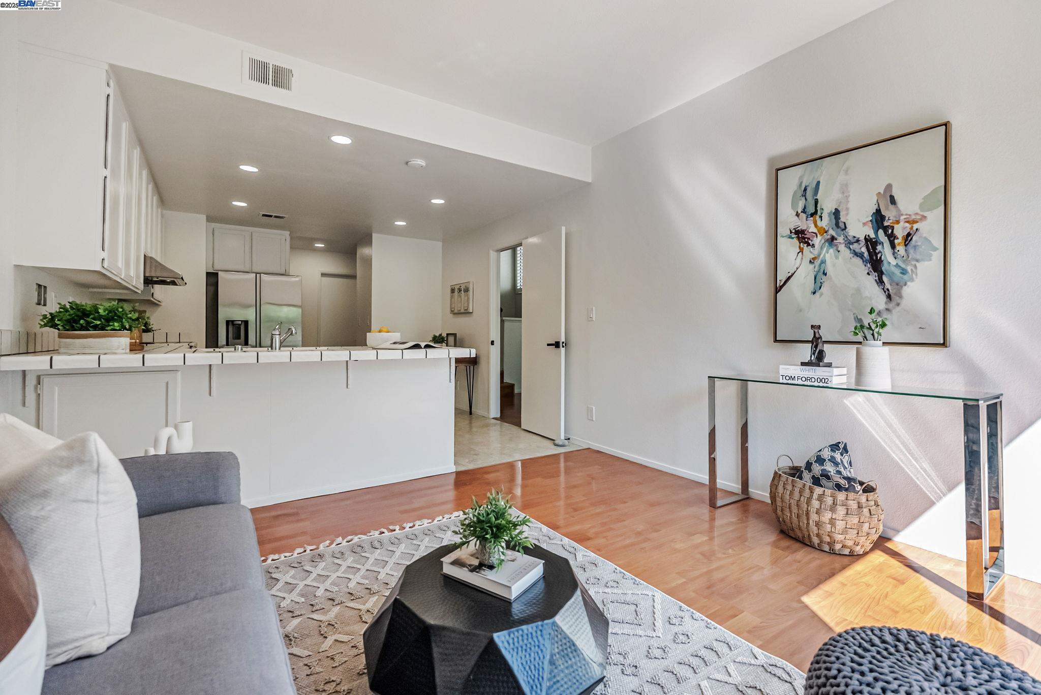 34722 Siward Drive, Fremont, California 94555, 4 Bedrooms Bedrooms, 7 Rooms Rooms,2 BathroomsBathrooms,Residential,For Sale,34722 Siward Drive,41101310