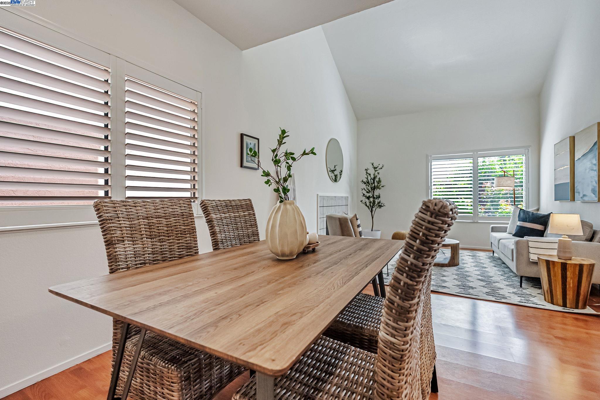 34722 Siward Drive, Fremont, California 94555, 4 Bedrooms Bedrooms, 7 Rooms Rooms,2 BathroomsBathrooms,Residential,For Sale,34722 Siward Drive,41101310