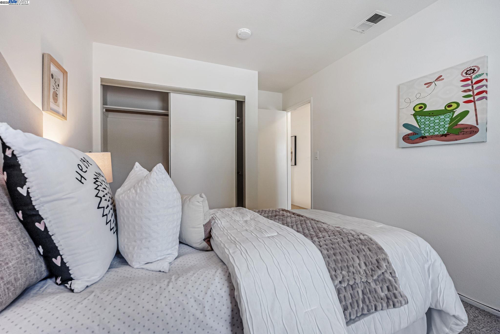 34722 Siward Drive, Fremont, California 94555, 4 Bedrooms Bedrooms, 7 Rooms Rooms,2 BathroomsBathrooms,Residential,For Sale,34722 Siward Drive,41101310