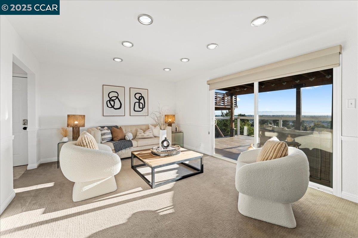 Detail Gallery Image 19 of 59 For 16543 Hannah Dr, San Leandro,  CA 94578 - 4 Beds | 2 Baths