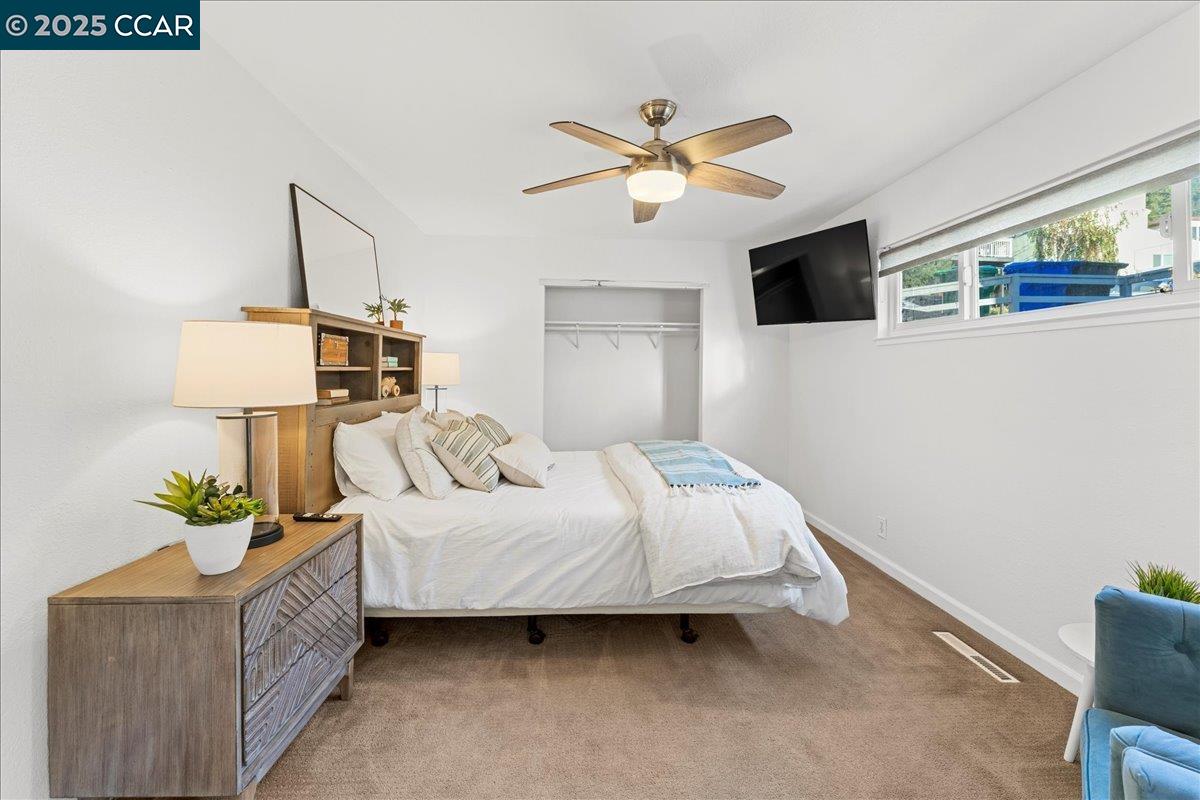 Detail Gallery Image 32 of 59 For 16543 Hannah Dr, San Leandro,  CA 94578 - 4 Beds | 2 Baths