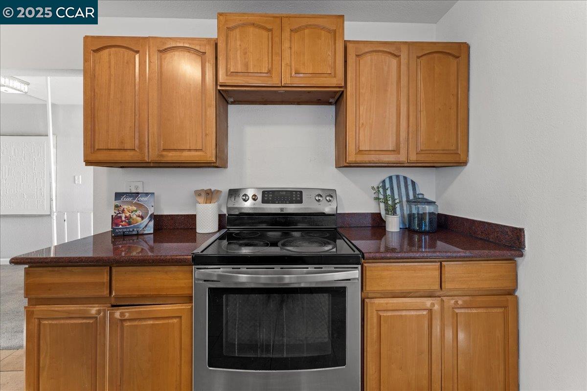 Detail Gallery Image 37 of 59 For 16543 Hannah Dr, San Leandro,  CA 94578 - 4 Beds | 2 Baths