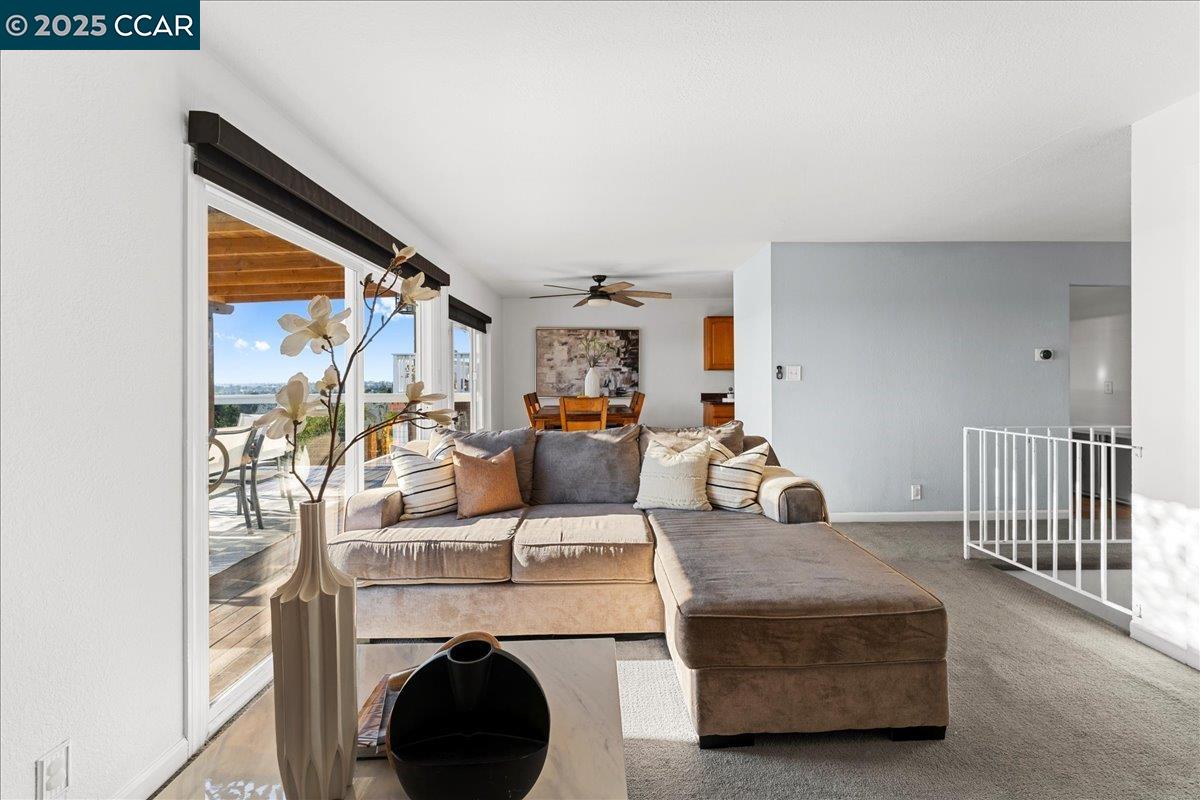 Detail Gallery Image 4 of 59 For 16543 Hannah Dr, San Leandro,  CA 94578 - 4 Beds | 2 Baths