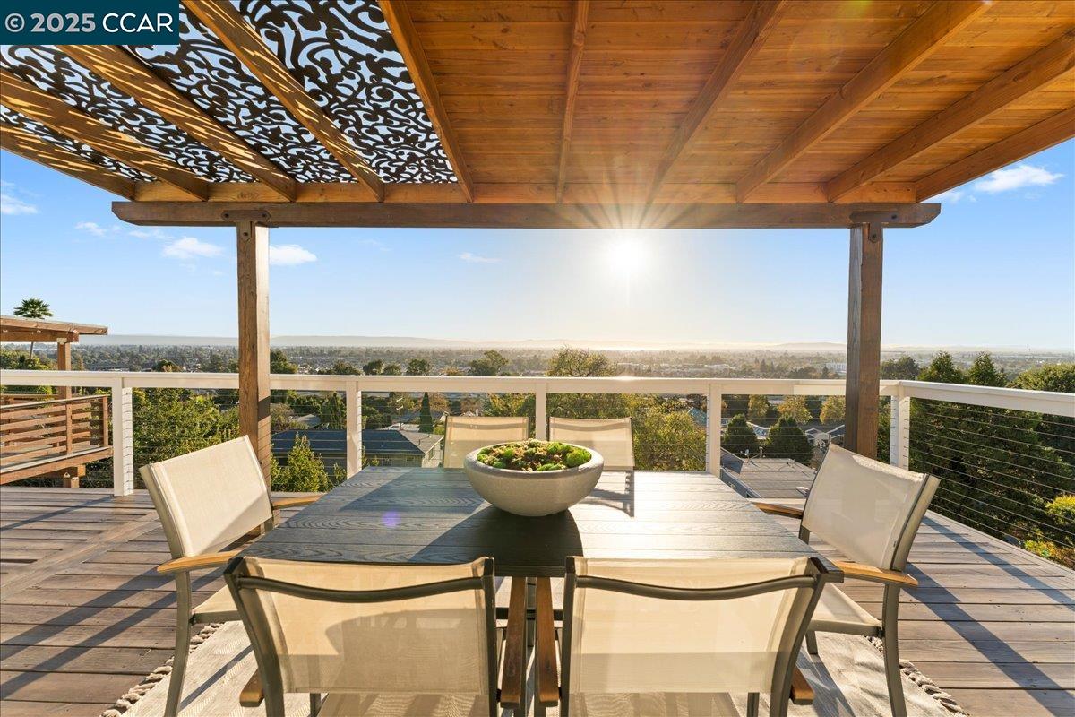 Detail Gallery Image 44 of 59 For 16543 Hannah Dr, San Leandro,  CA 94578 - 4 Beds | 2 Baths