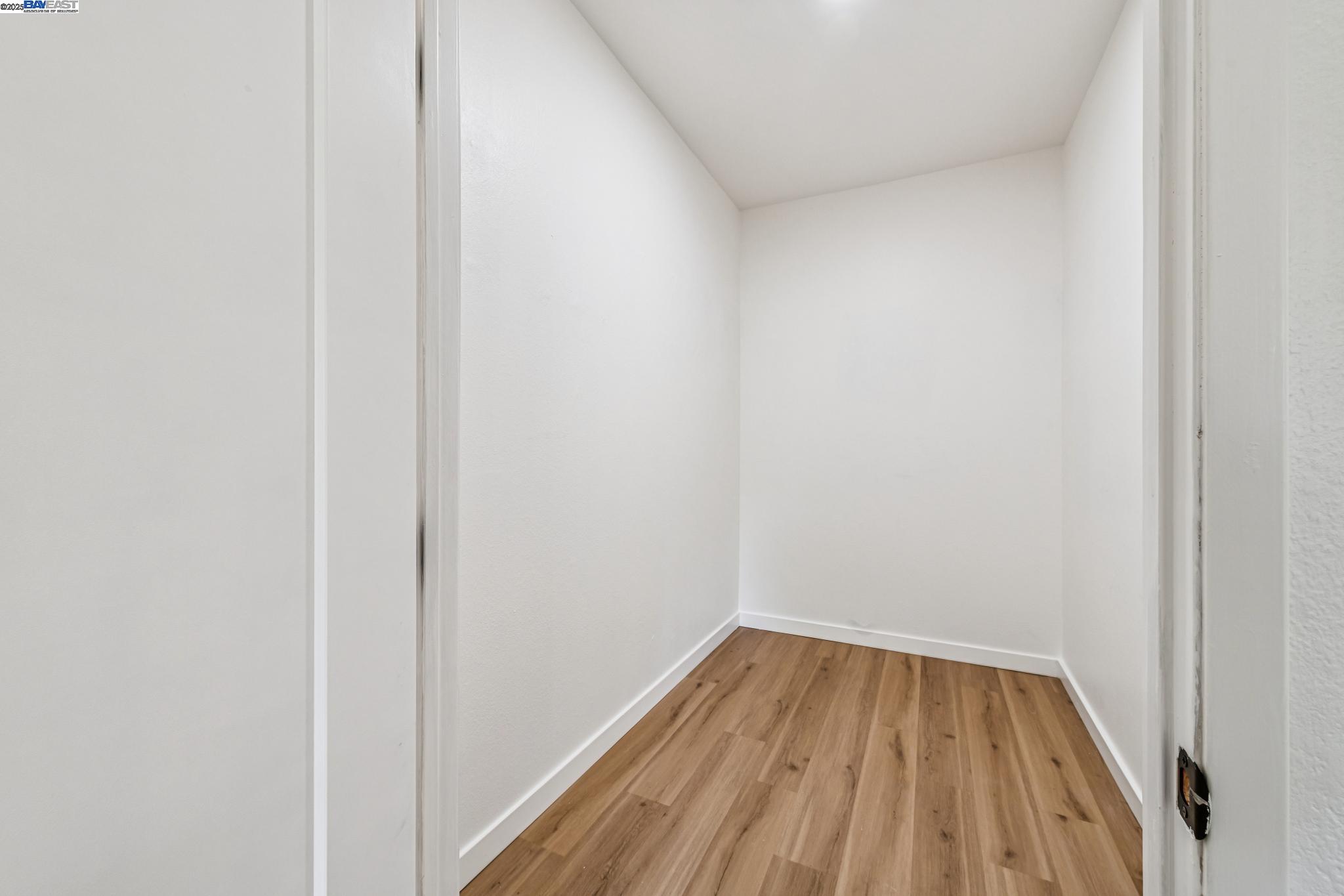 Photo #17: 41101320 Listing: Photo #17