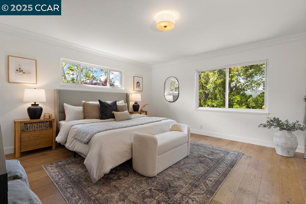 Detail Gallery Image 23 of 35 For 1071 Serrano Ct, Lafayette,  CA 94549 - 4 Beds | 2/2 Baths