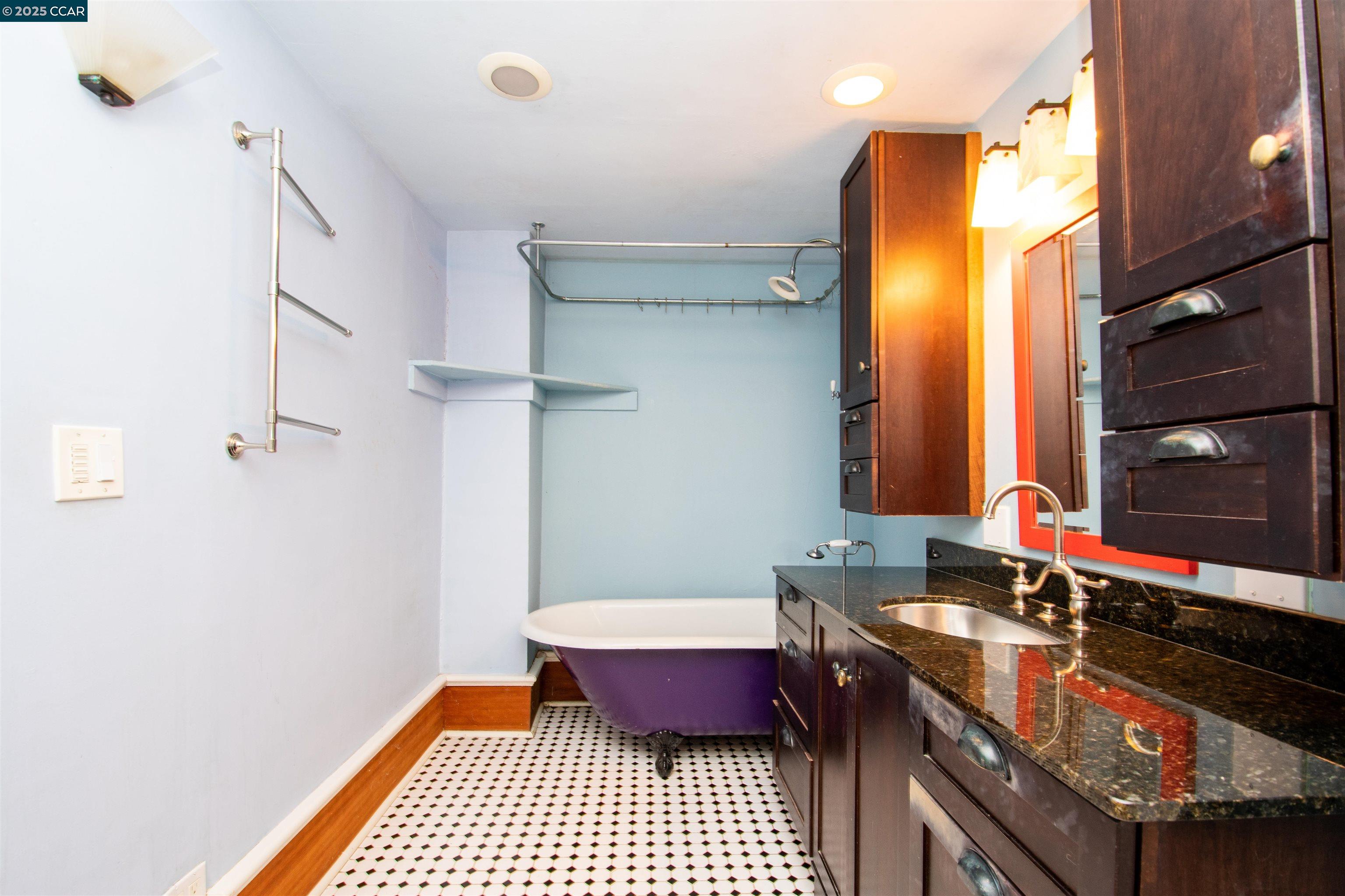 Detail Gallery Image 9 of 18 For 246 Bemis St, San Francisco,  CA 94131 - – Beds | – Baths