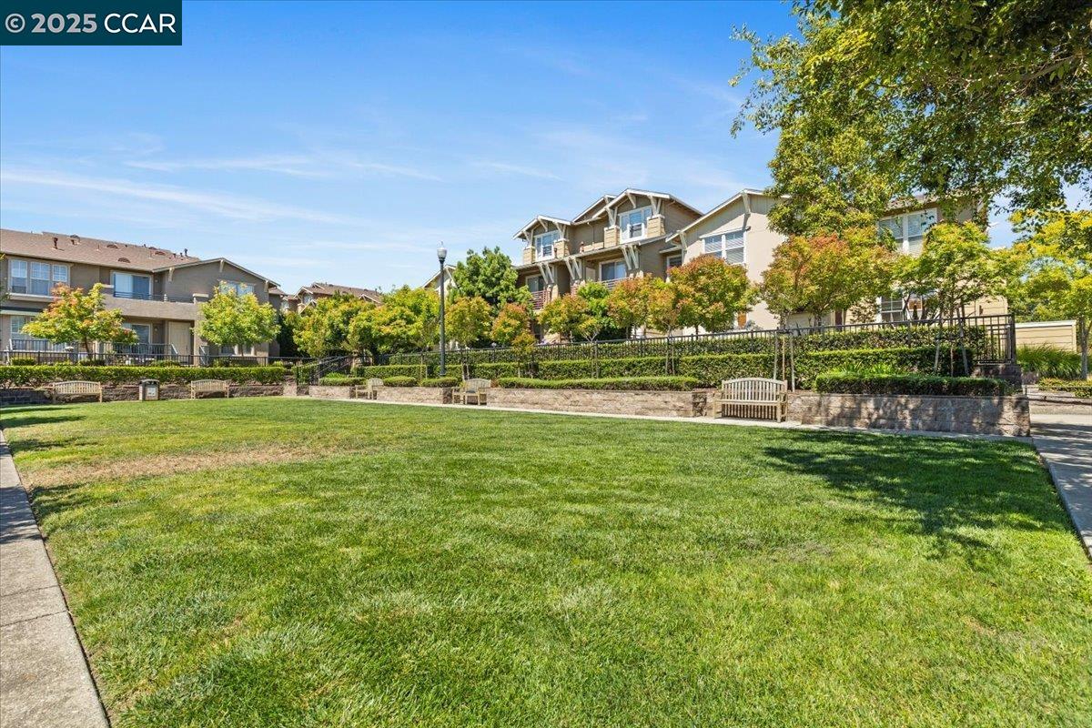 Detail Gallery Image 33 of 40 For 1582 Chandler St #131,  Oakland,  CA 94603 - 2 Beds | 2 Baths