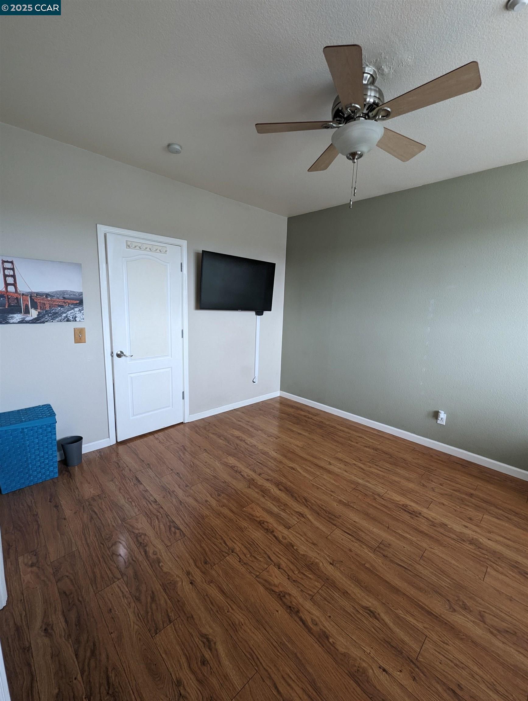 Photo #10: 41101328 Listing: Photo #10