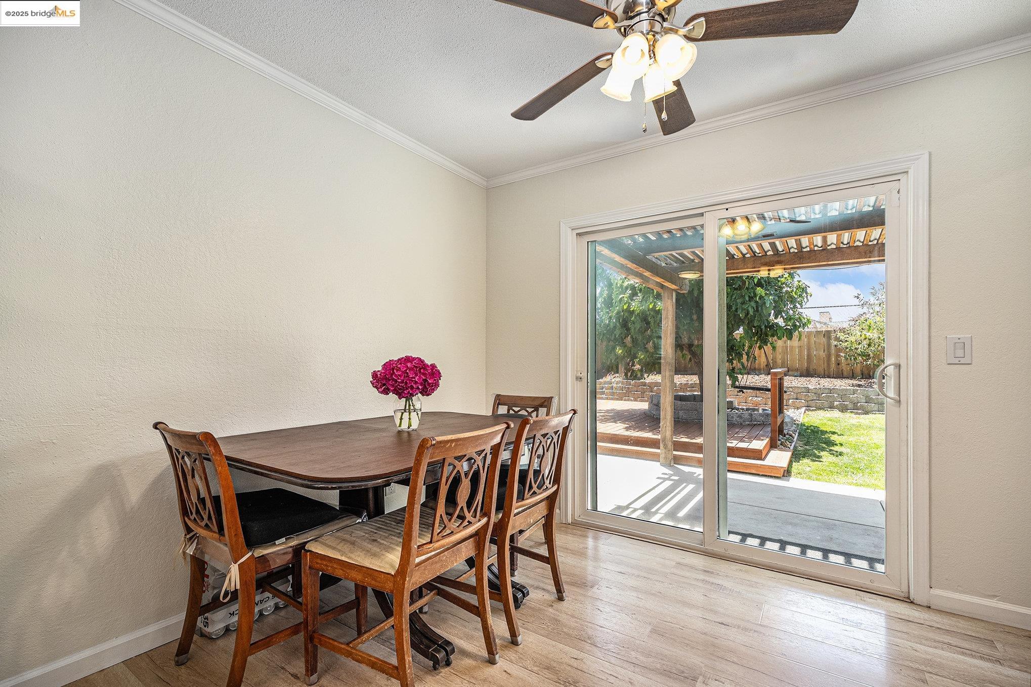 Detail Gallery Image 11 of 28 For 743 Andrea Way, Pittsburg,  CA 94565 - 3 Beds | 2 Baths