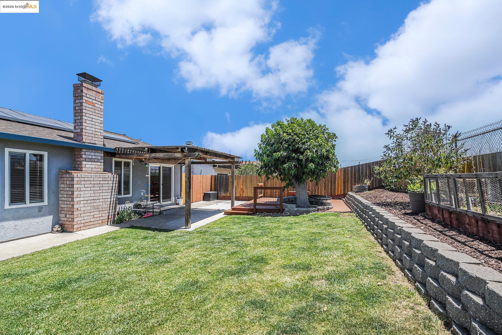 Detail Gallery Image 23 of 28 For 743 Andrea Way, Pittsburg,  CA 94565 - 3 Beds | 2 Baths