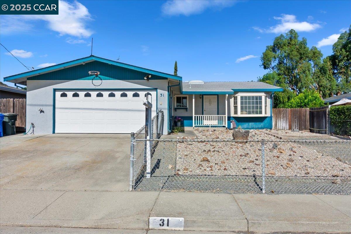 Detail Gallery Image 1 of 1 For 31 Seaview Dr, Bay Point,  CA 94565 - 3 Beds | 2 Baths