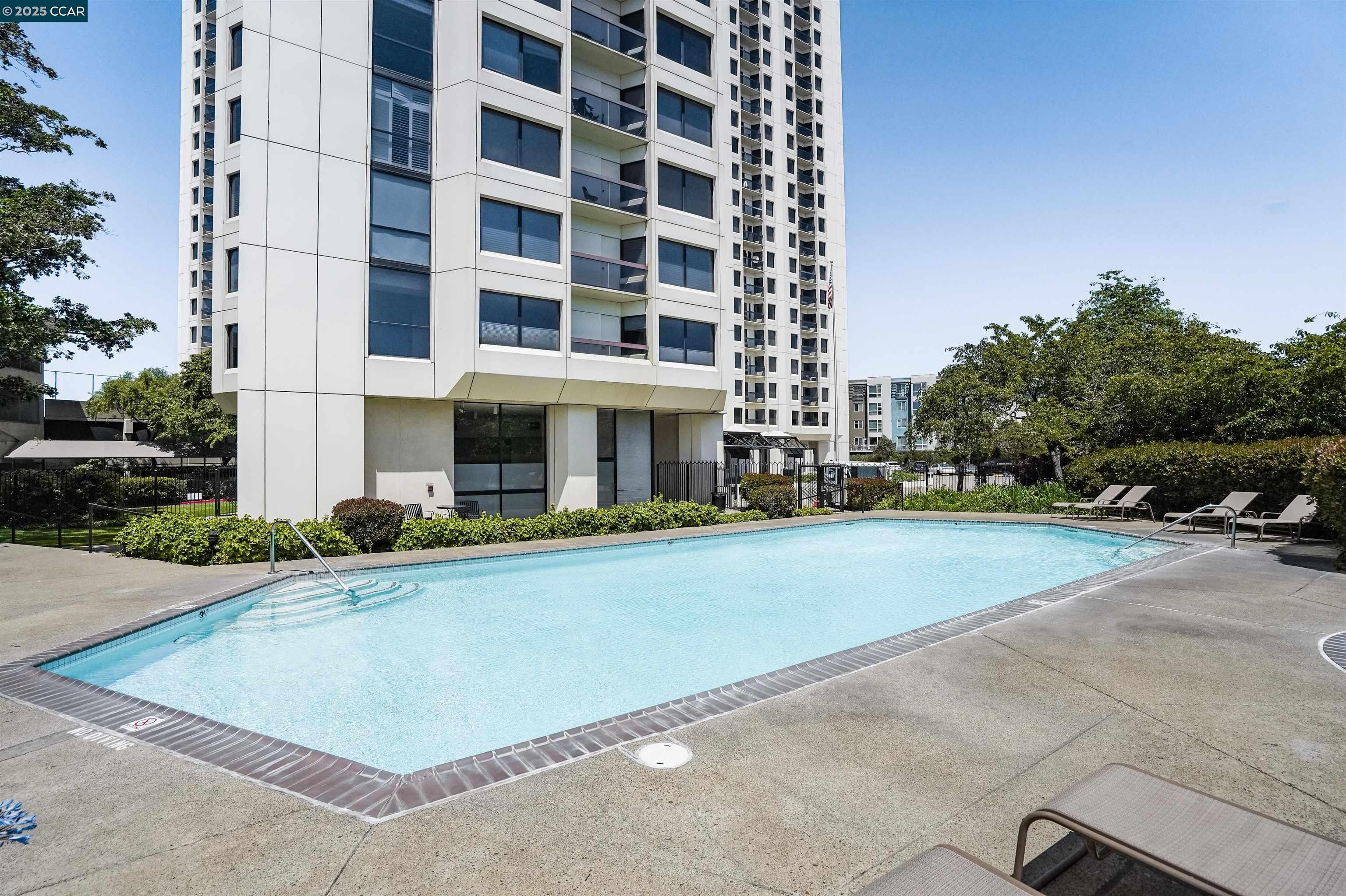 Photo #11: 41101337 Listing: Photo #11