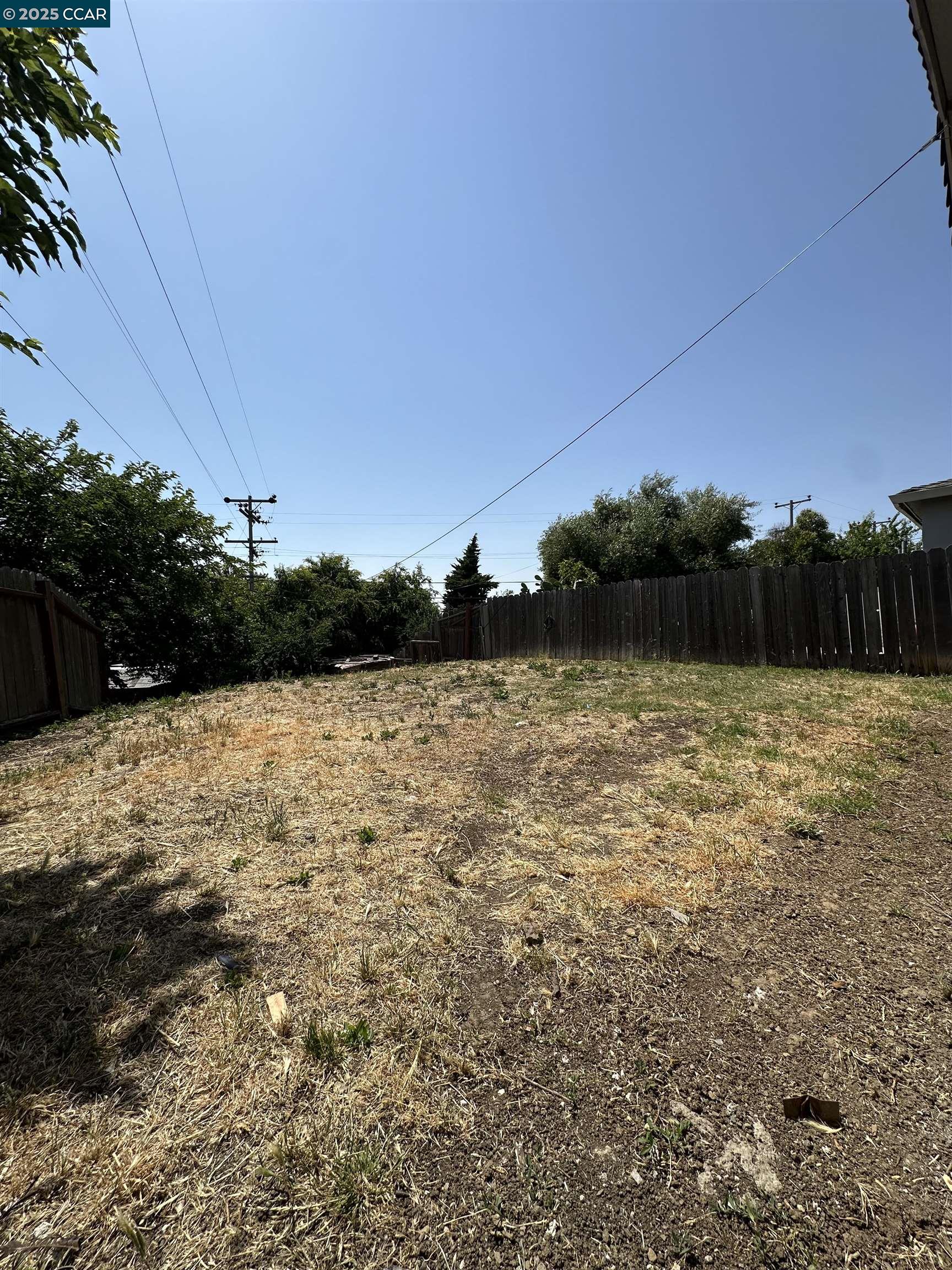 Detail Gallery Image 28 of 39 For 115 Amelia St, Vallejo,  CA 94589 - 4 Beds | 2 Baths
