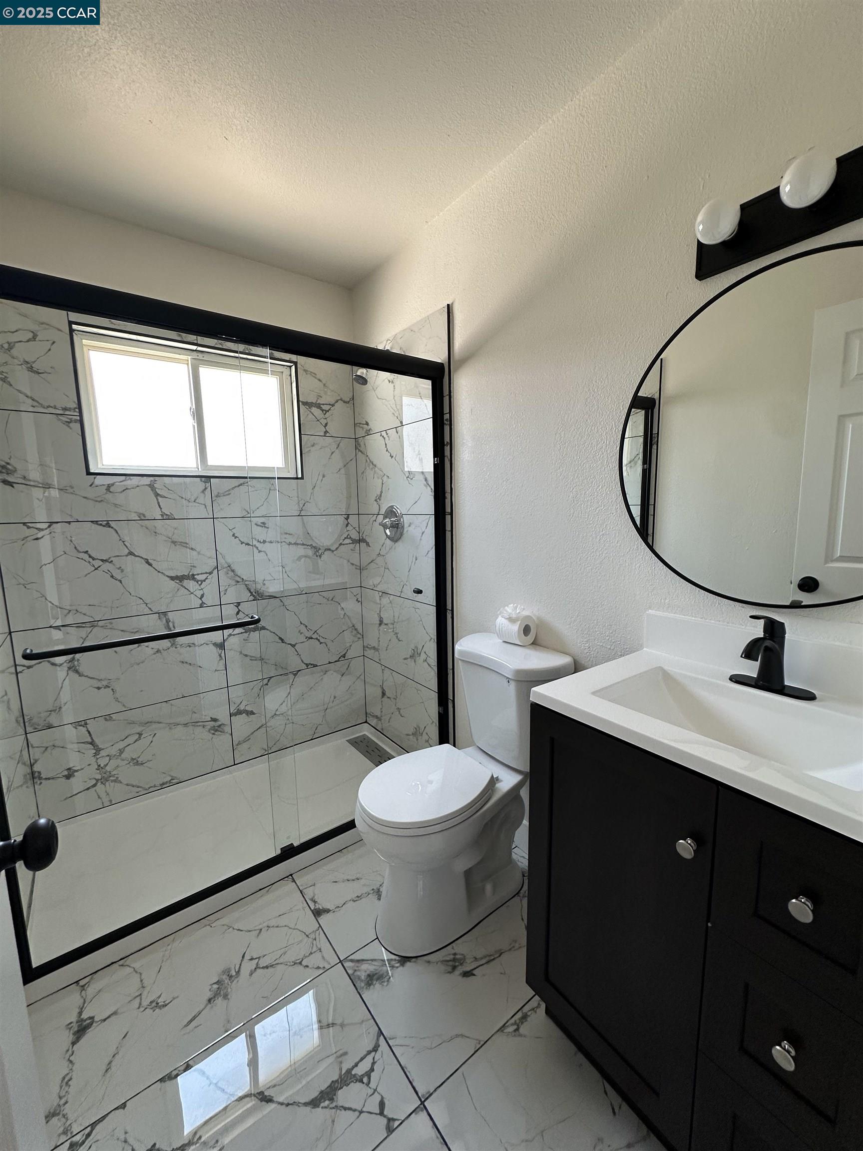 Detail Gallery Image 9 of 39 For 115 Amelia St, Vallejo,  CA 94589 - 4 Beds | 2 Baths