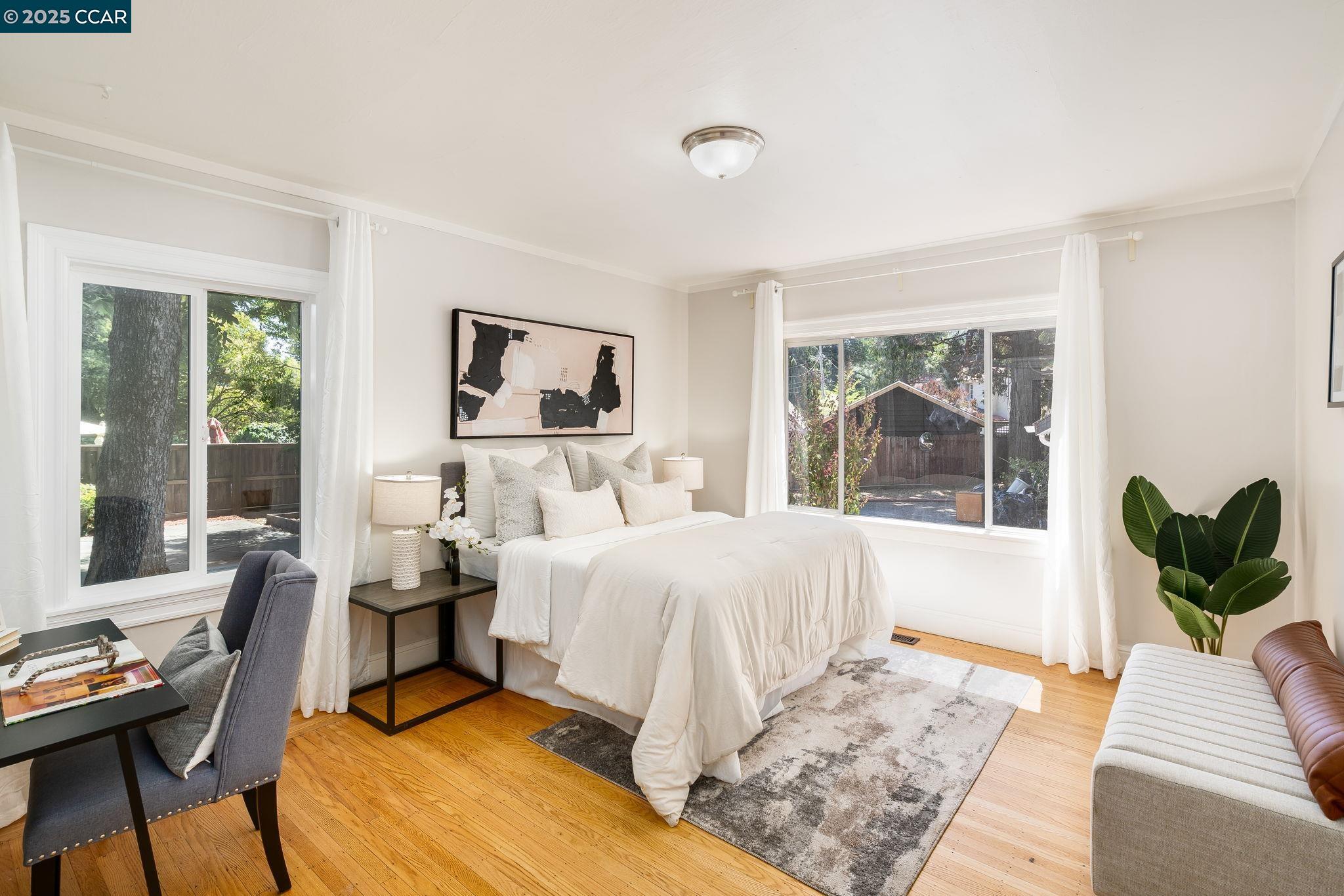 Detail Gallery Image 25 of 29 For 1019 Sir Francis Drake Blvd, San Anselmo,  CA 94960 - 2 Beds | 1/1 Baths