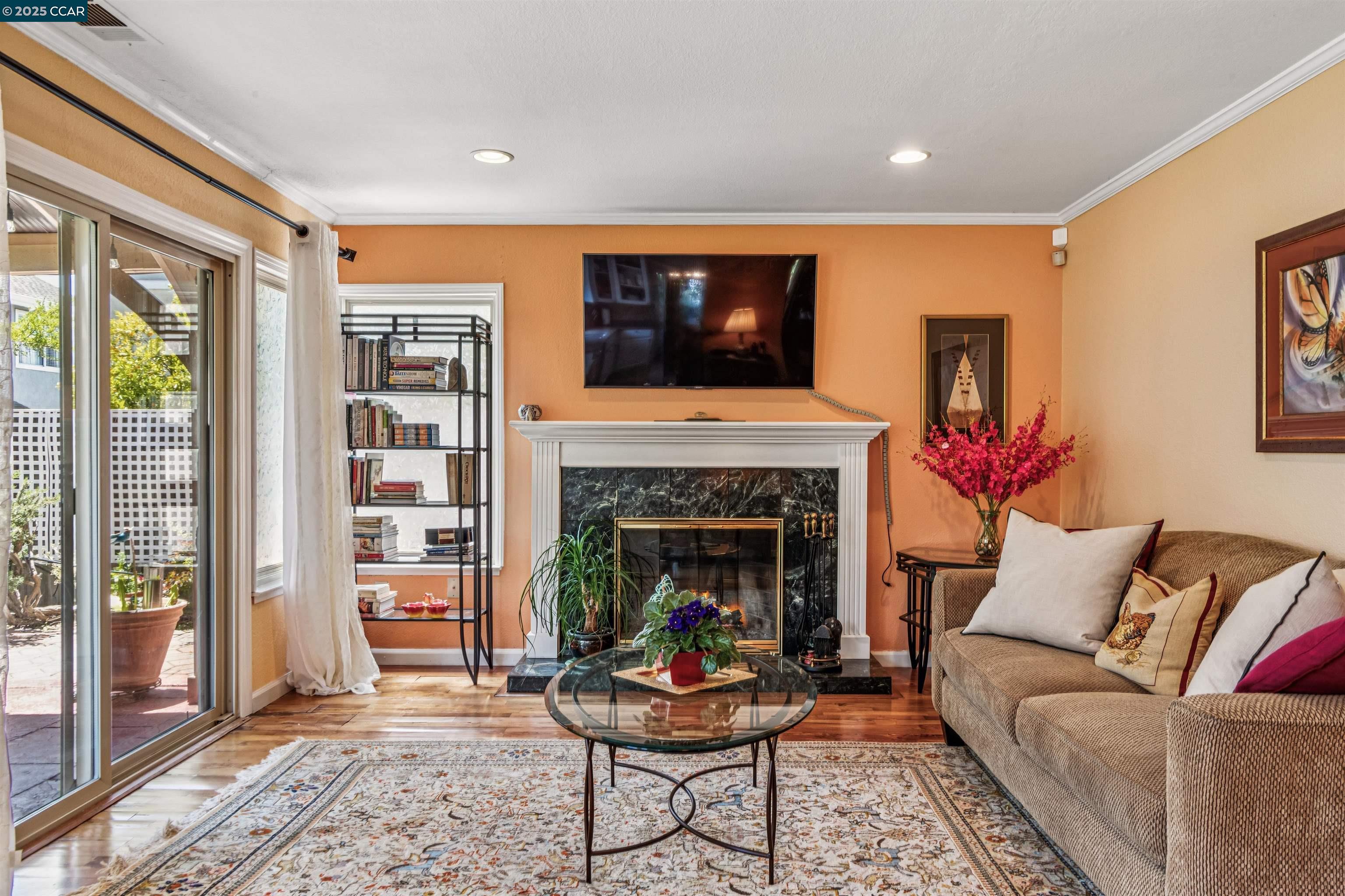 Detail Gallery Image 18 of 53 For 3232 Highpointe Ct, Richmond,  CA 94806 - 4 Beds | 3 Baths