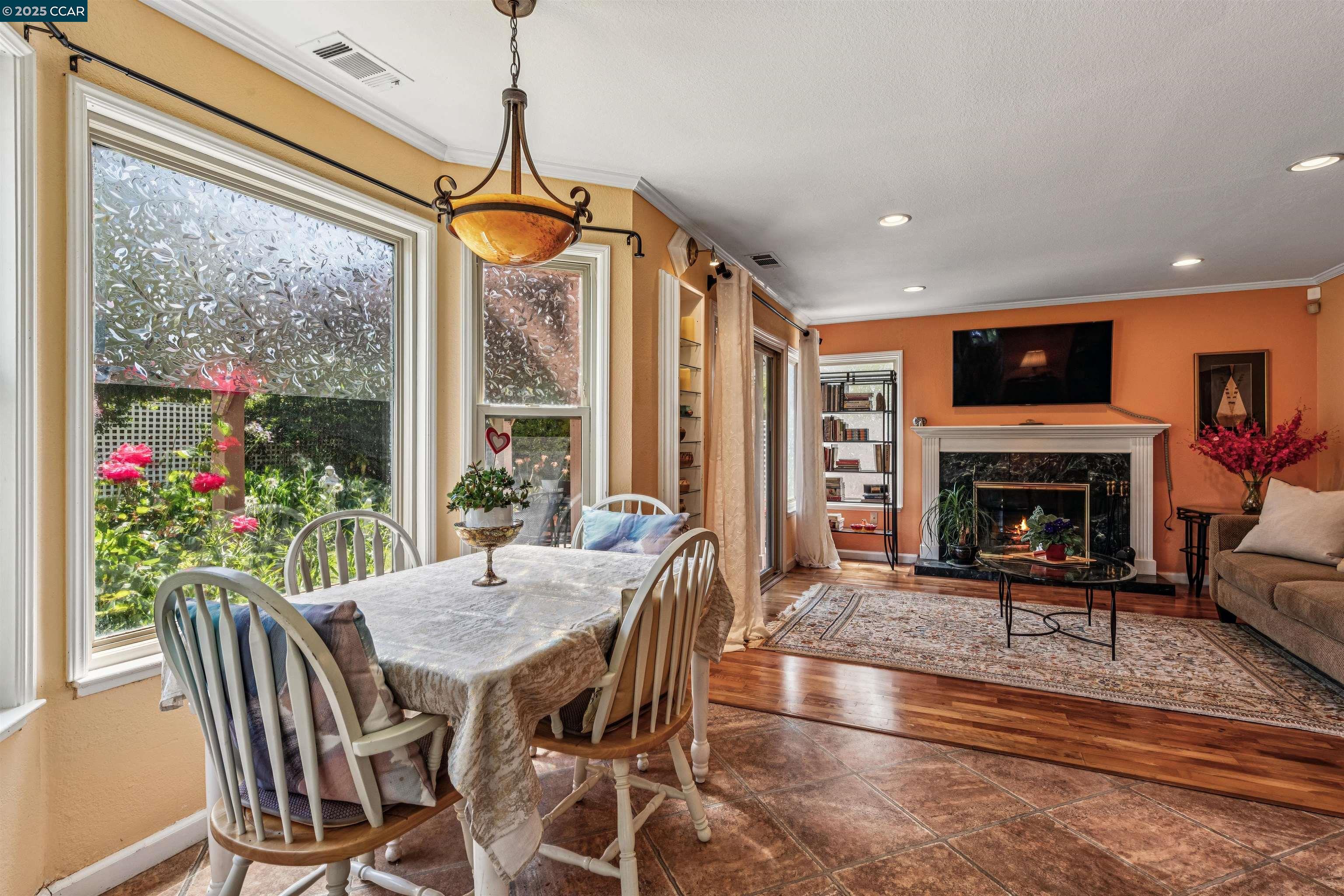 Detail Gallery Image 22 of 53 For 3232 Highpointe Ct, Richmond,  CA 94806 - 4 Beds | 3 Baths