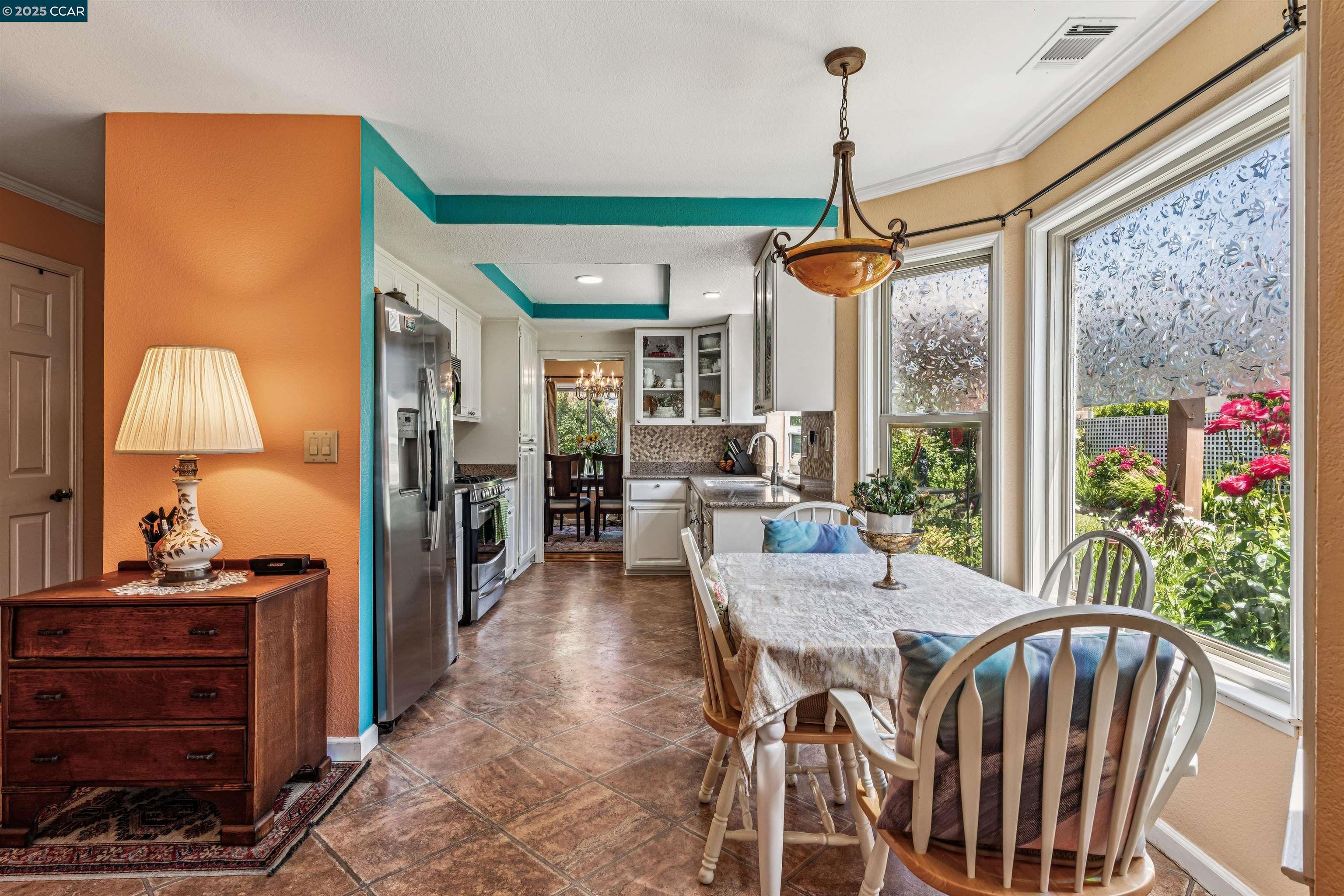 Detail Gallery Image 24 of 53 For 3232 Highpointe Ct, Richmond,  CA 94806 - 4 Beds | 3 Baths