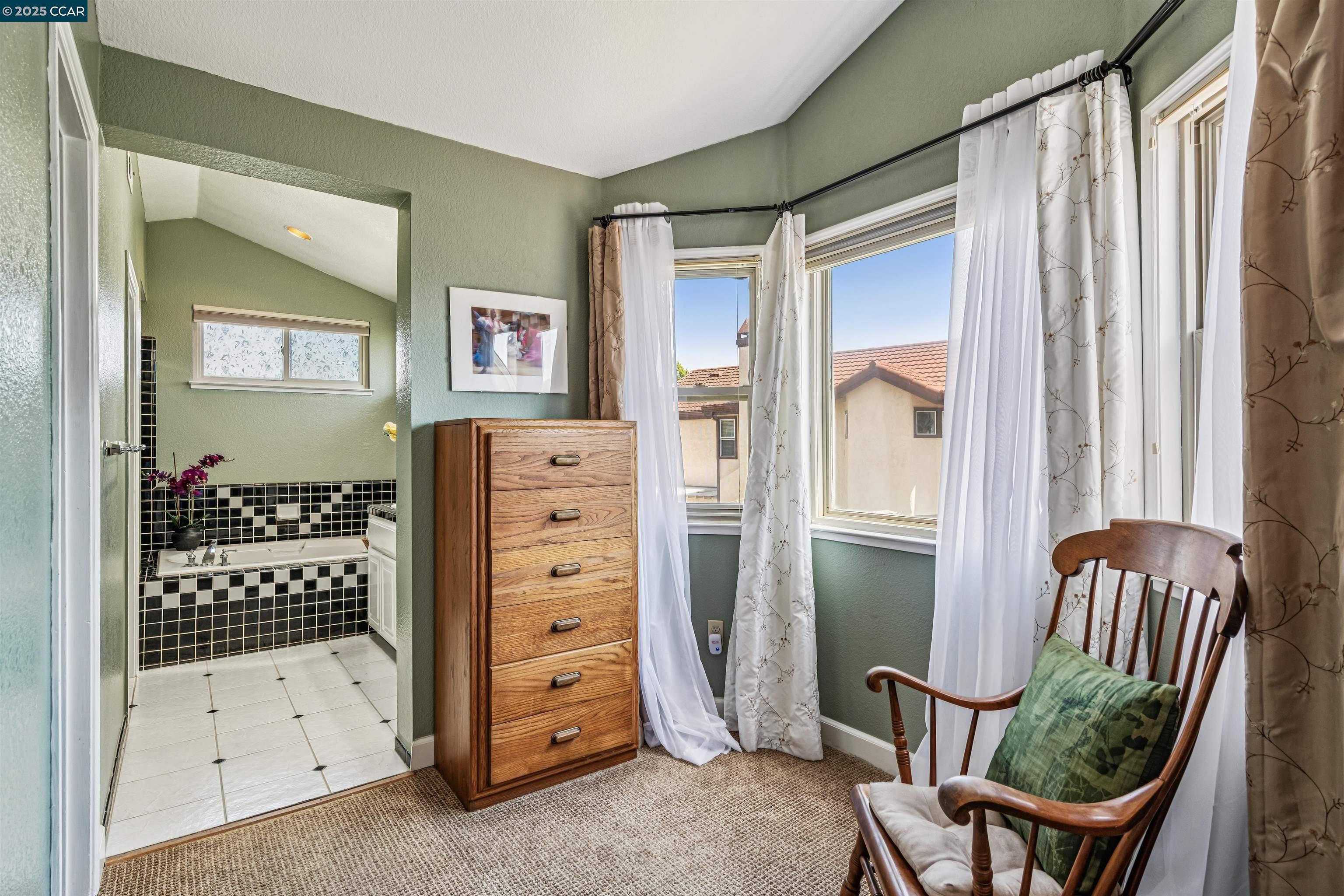 Detail Gallery Image 42 of 53 For 3232 Highpointe Ct, Richmond,  CA 94806 - 4 Beds | 3 Baths