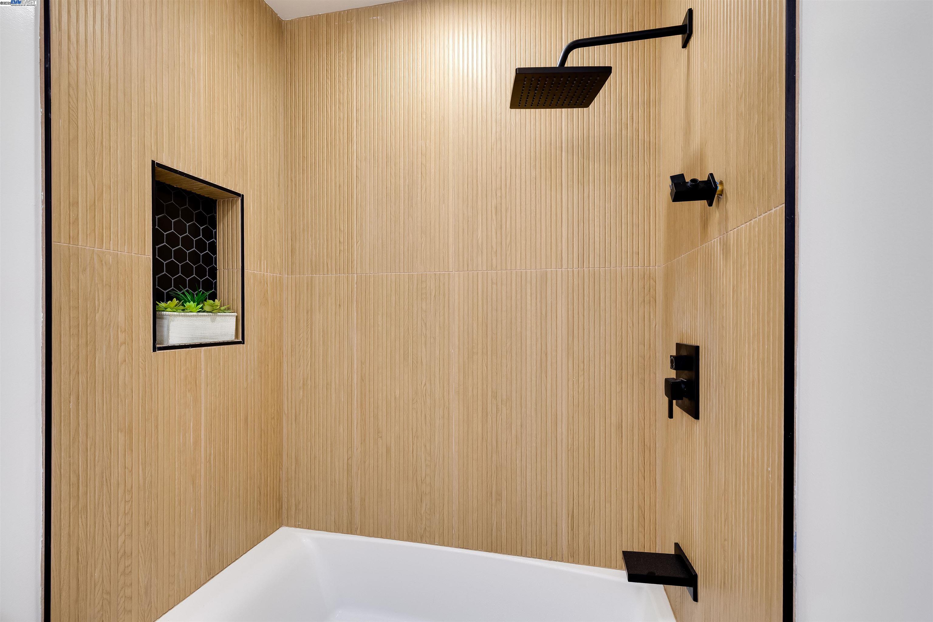 Detail Gallery Image 20 of 45 For 395 Palomar Dr, Daly City,  CA 94015 - 3 Beds | 2 Baths