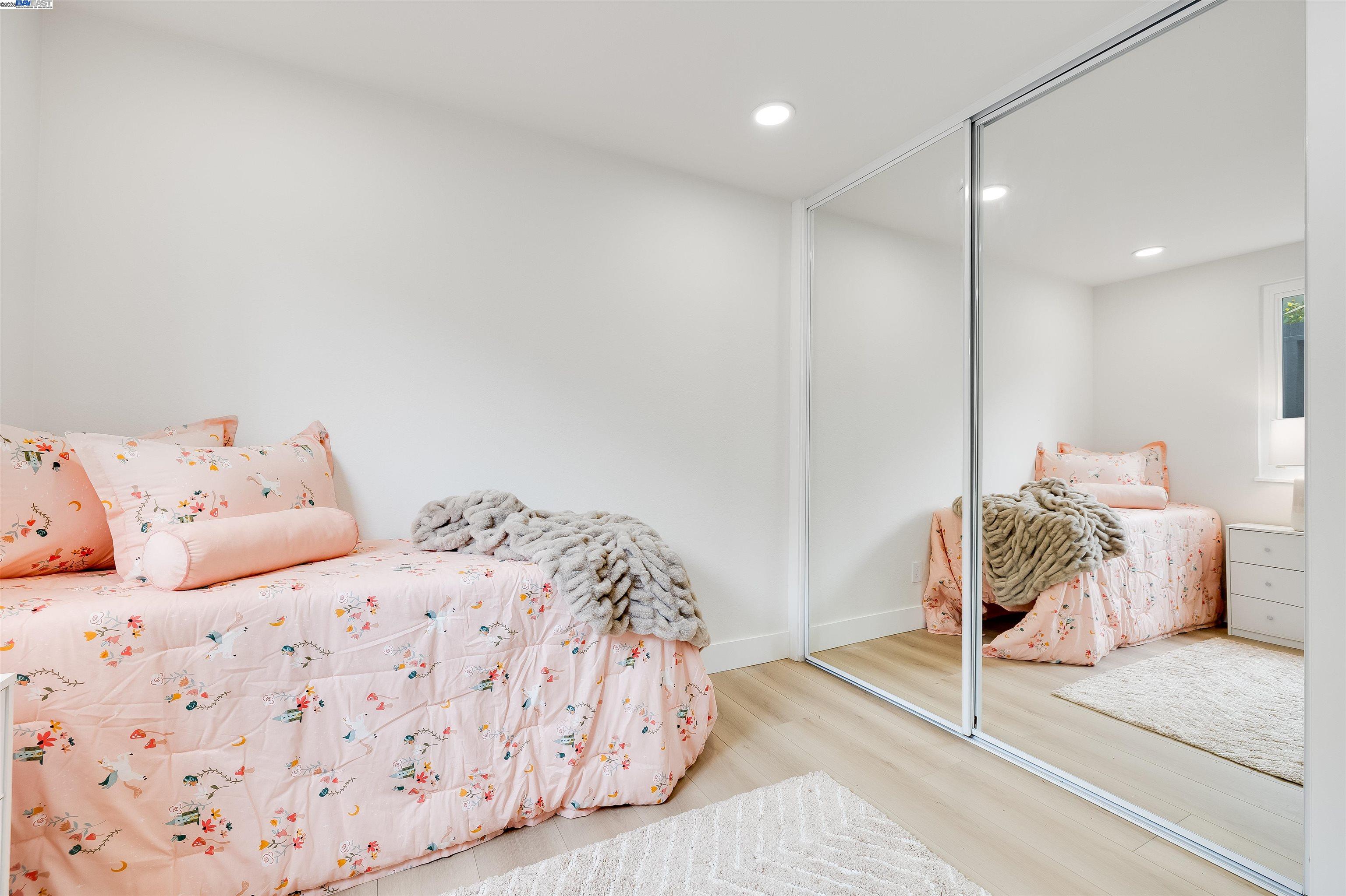 Detail Gallery Image 32 of 45 For 395 Palomar Dr, Daly City,  CA 94015 - 3 Beds | 2 Baths