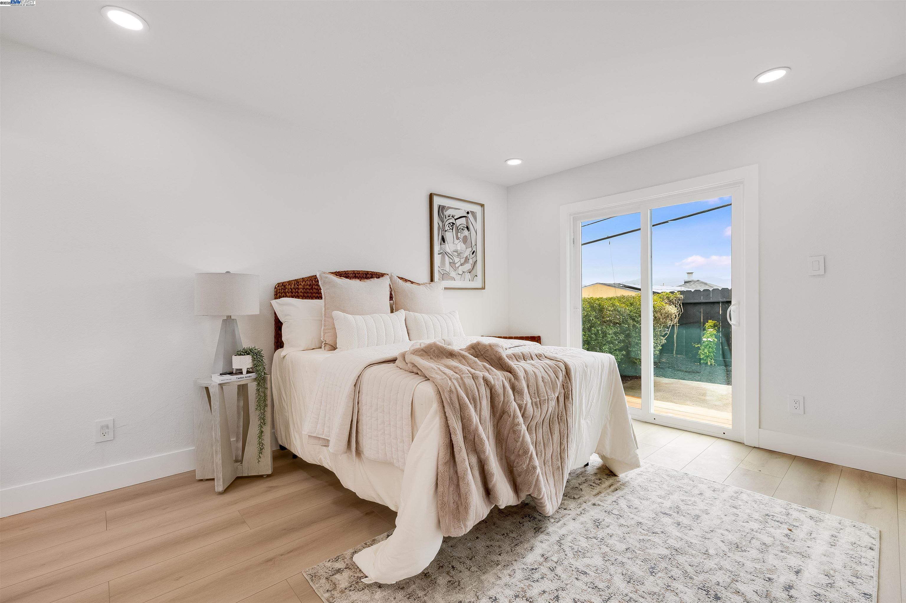 Detail Gallery Image 34 of 45 For 395 Palomar Dr, Daly City,  CA 94015 - 3 Beds | 2 Baths