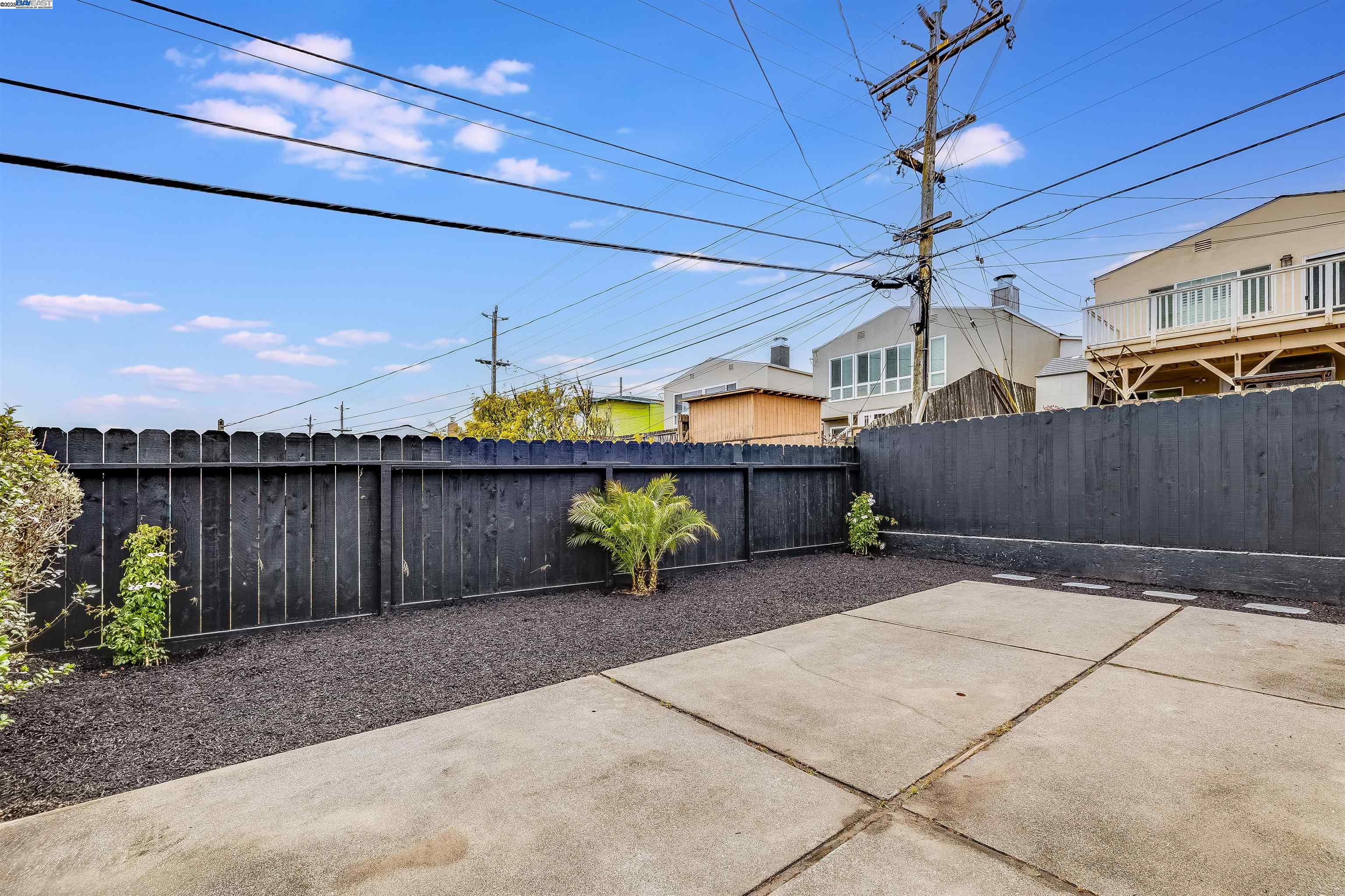 Detail Gallery Image 38 of 45 For 395 Palomar Dr, Daly City,  CA 94015 - 3 Beds | 2 Baths