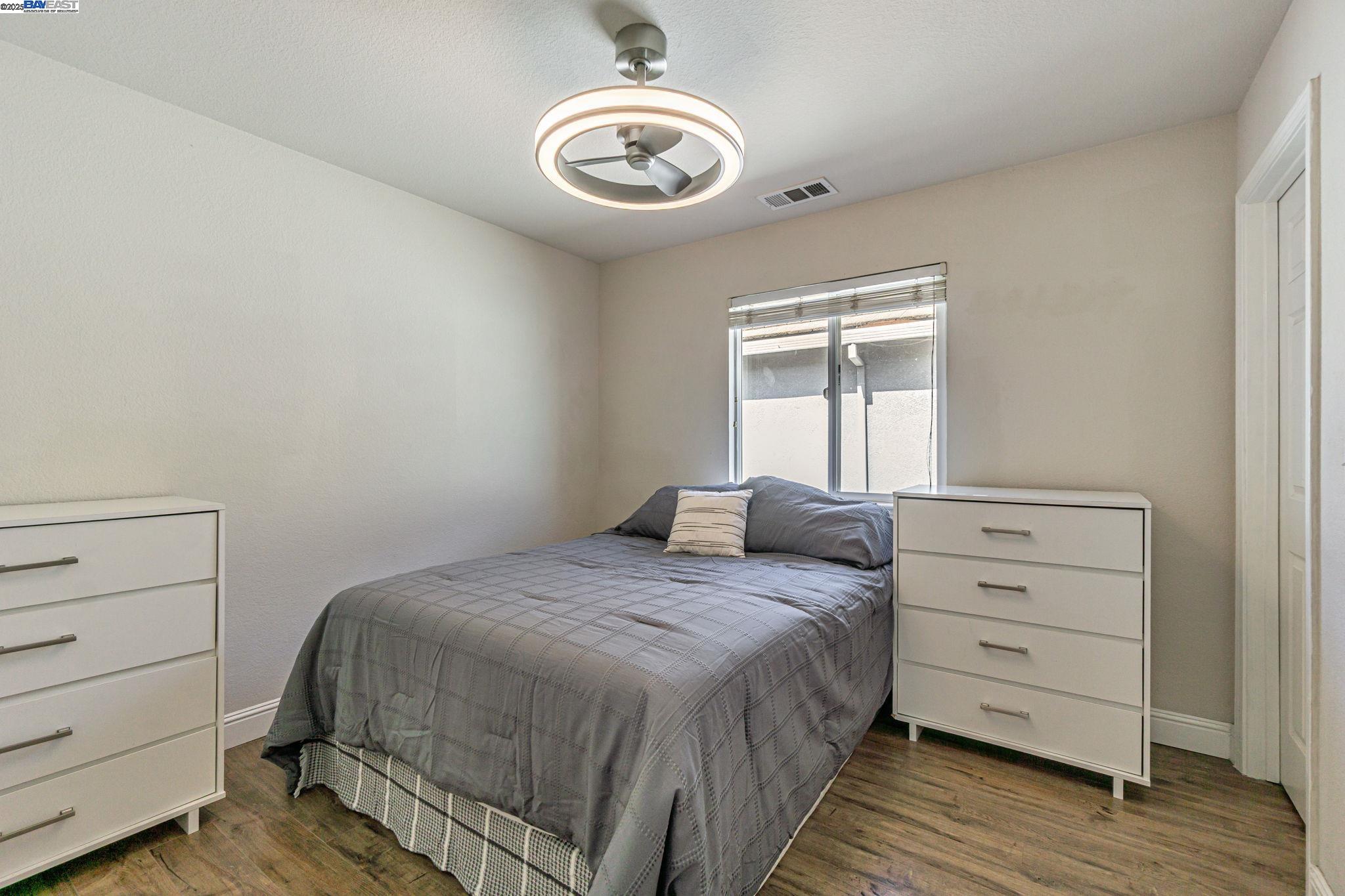 Detail Gallery Image 20 of 44 For 3816 Claire St, Stockton,  CA 95212 - 4 Beds | 2/1 Baths