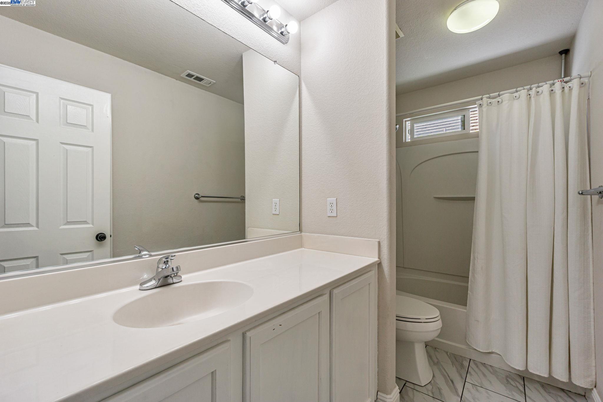 Detail Gallery Image 26 of 44 For 3816 Claire St, Stockton,  CA 95212 - 4 Beds | 2/1 Baths