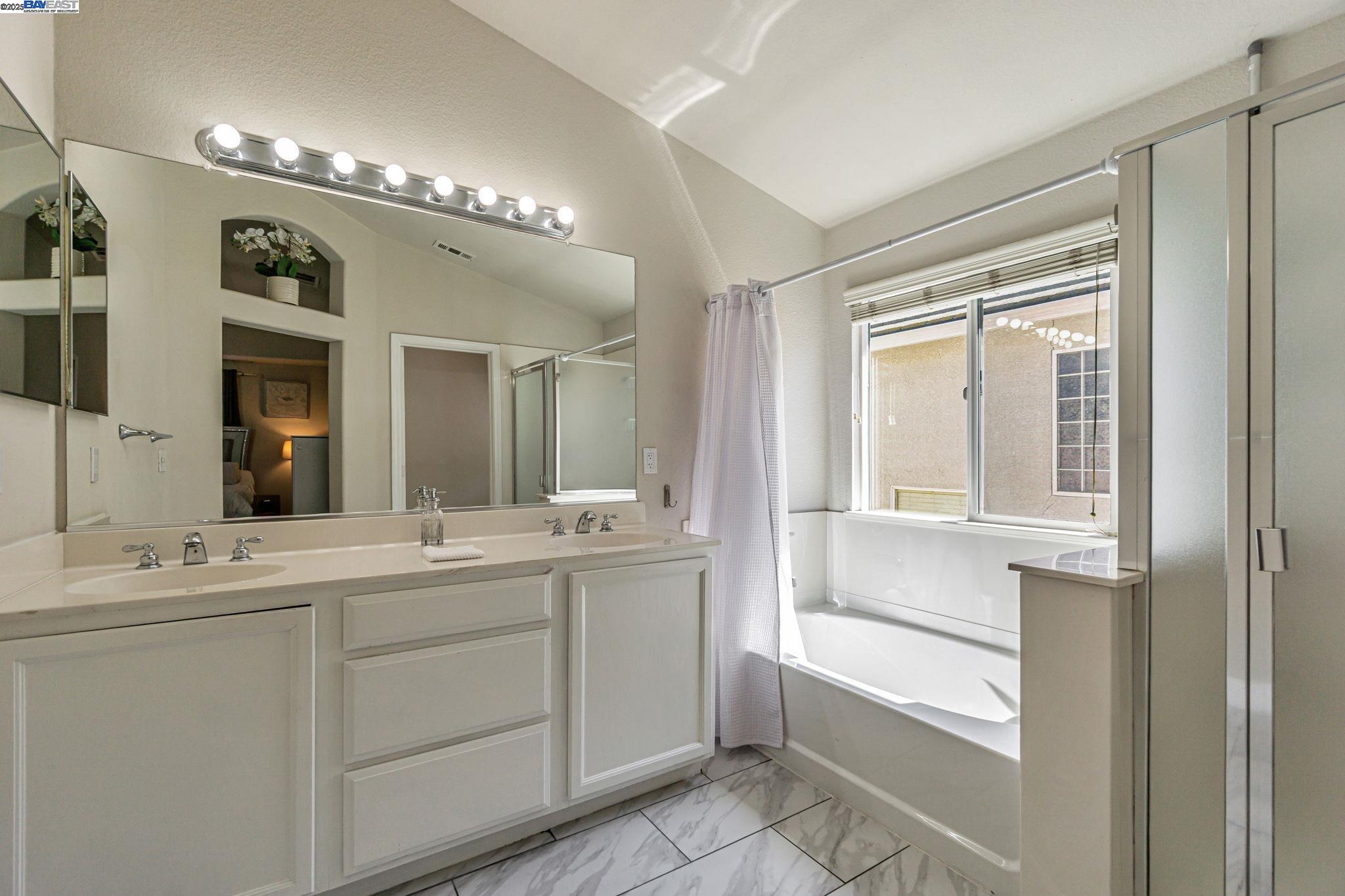 Detail Gallery Image 29 of 44 For 3816 Claire St, Stockton,  CA 95212 - 4 Beds | 2/1 Baths