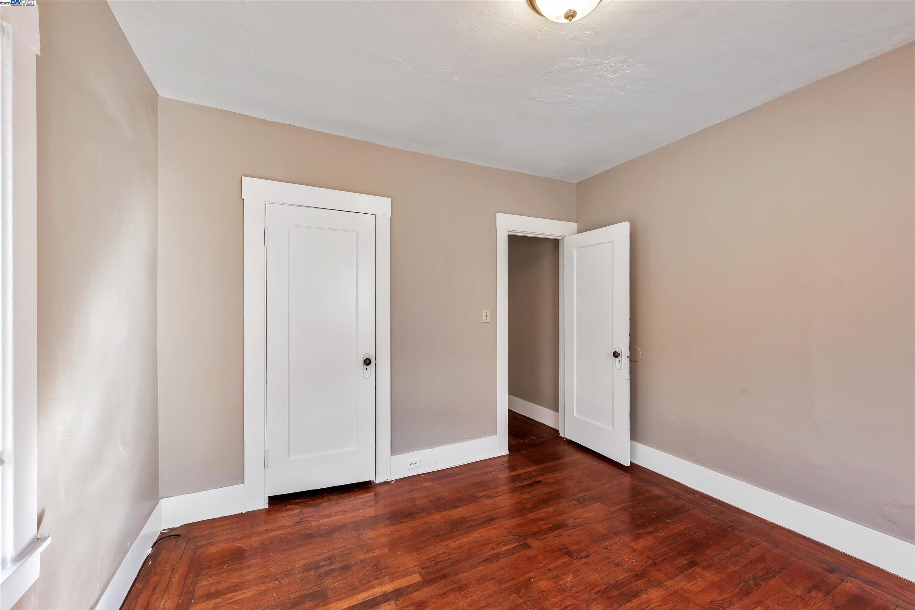 Detail Gallery Image 7 of 15 For 6033 Foothill Blvd, Oakland,  CA 94605 - – Beds | – Baths