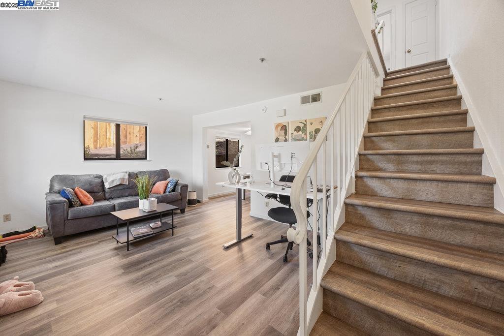 Detail Gallery Image 55 of 60 For 21000 Ocean View Dr, Hayward,  CA 94541 - – Beds | – Baths