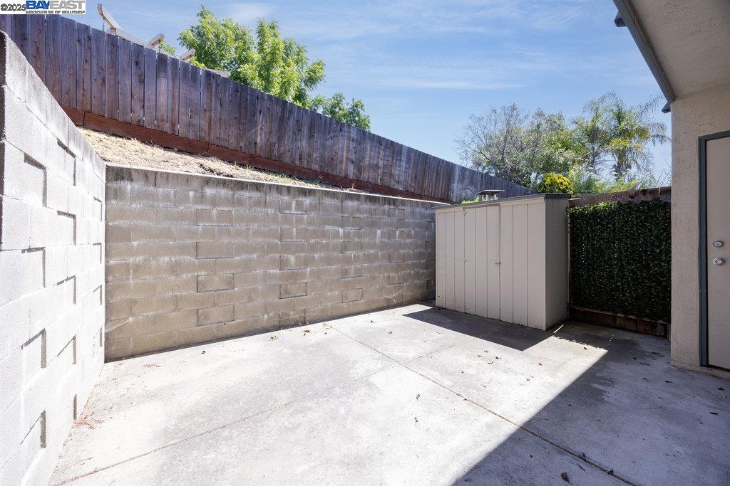 Detail Gallery Image 59 of 60 For 21000 Ocean View Dr, Hayward,  CA 94541 - – Beds | – Baths