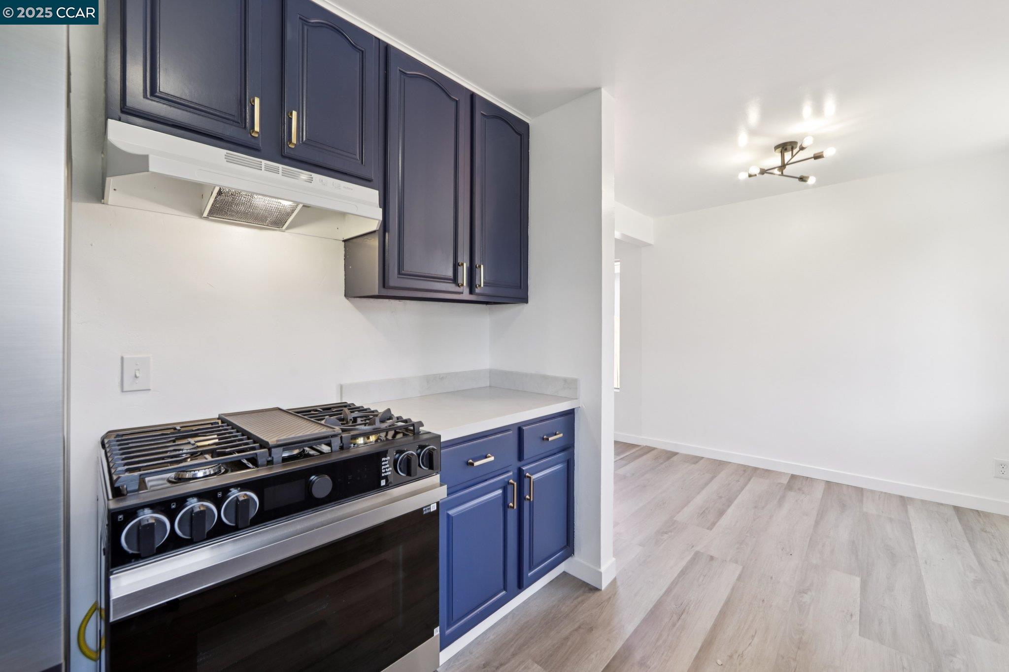 Detail Gallery Image 12 of 24 For 144 Rounds St, Vallejo,  CA 94589 - 3 Beds | 2 Baths