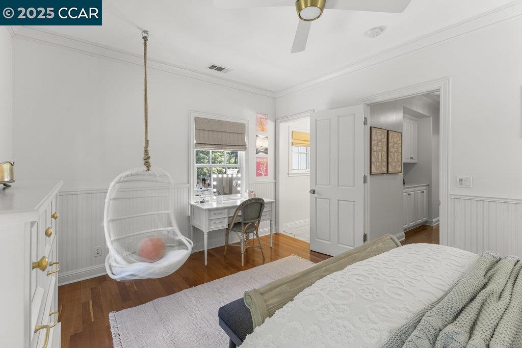 Detail Gallery Image 36 of 49 For 1826 Alameda Diablo, Diablo,  CA 94528 - 5 Beds | 4/1 Baths