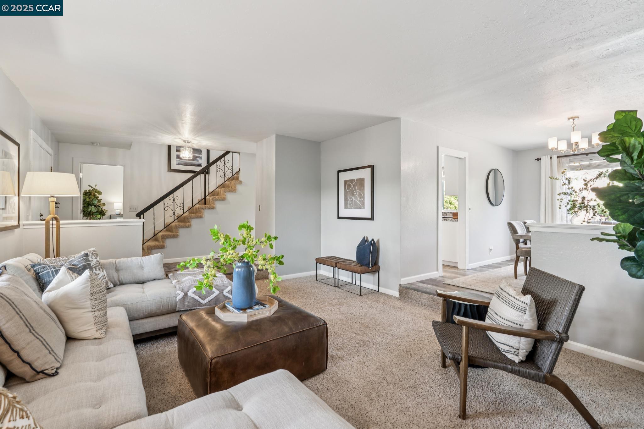 Detail Gallery Image 11 of 49 For 316 Zamora Pl, Danville,  CA 94526 - 5 Beds | 2/1 Baths