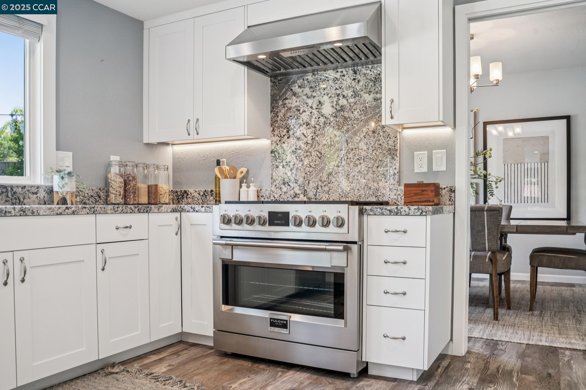 Detail Gallery Image 17 of 49 For 316 Zamora Pl, Danville,  CA 94526 - 5 Beds | 2/1 Baths