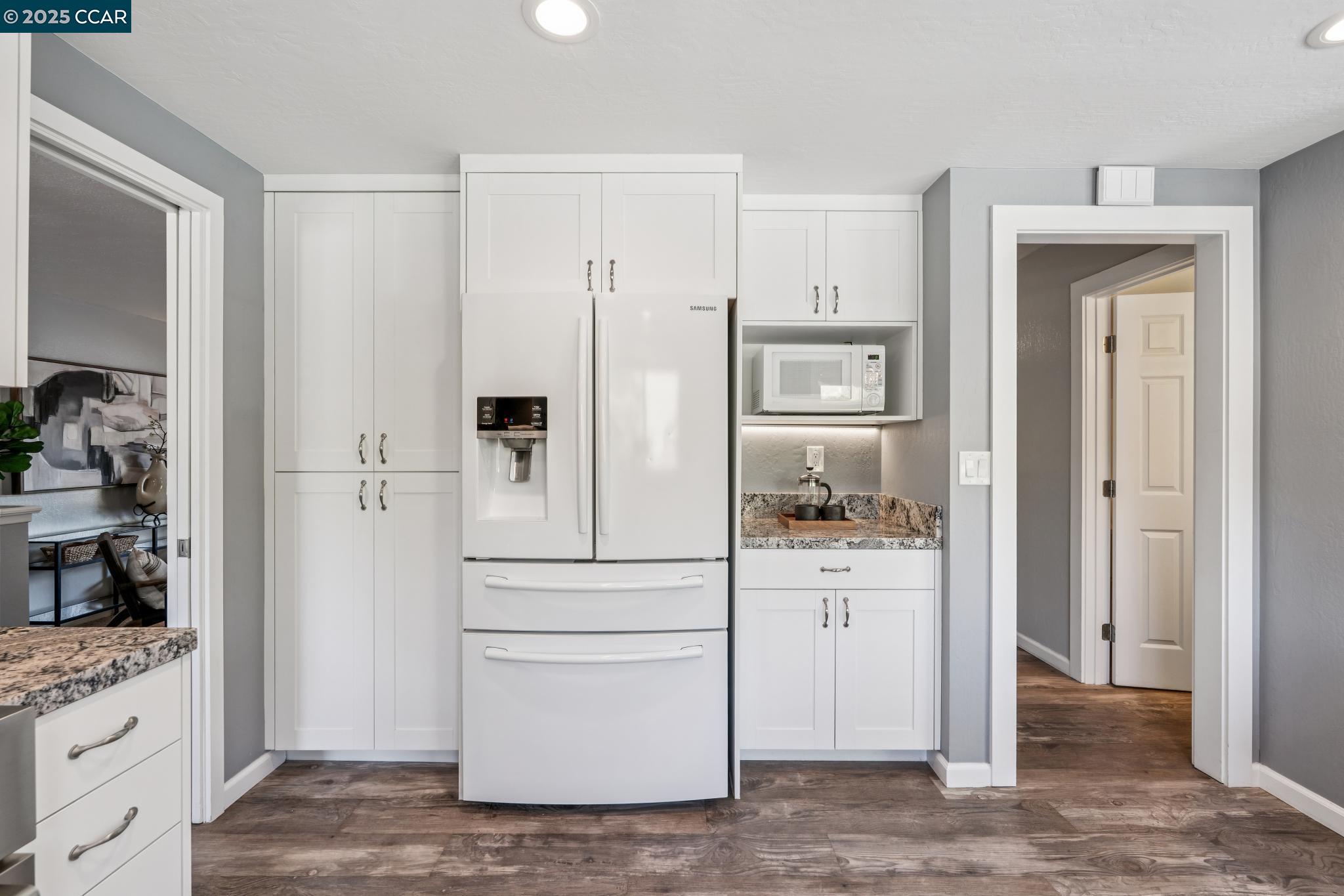 Detail Gallery Image 18 of 49 For 316 Zamora Pl, Danville,  CA 94526 - 5 Beds | 2/1 Baths