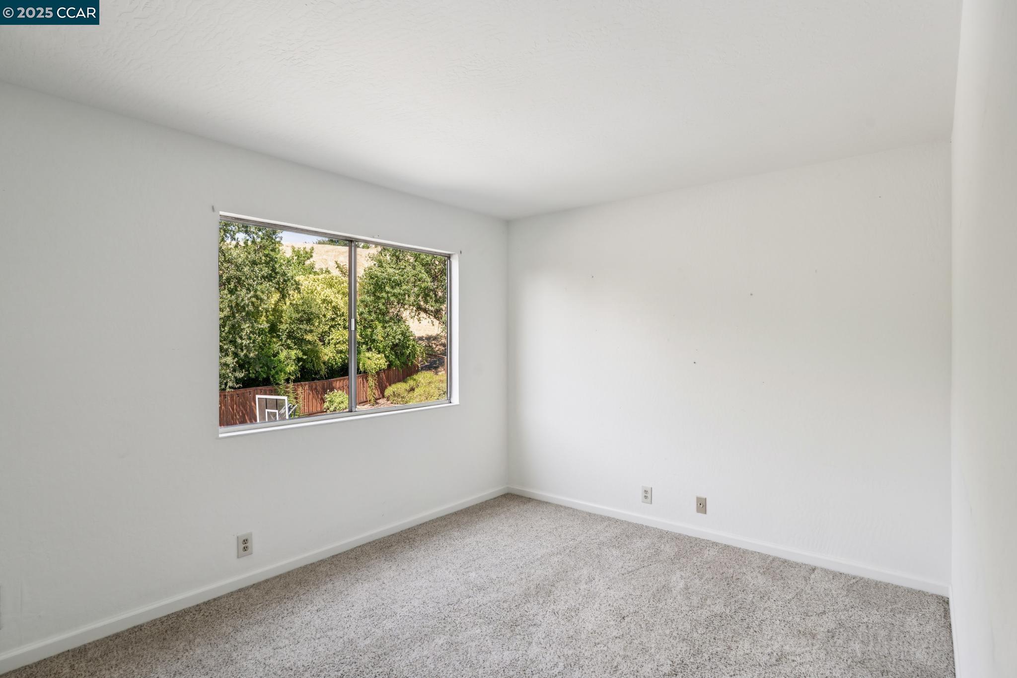 Detail Gallery Image 33 of 49 For 316 Zamora Pl, Danville,  CA 94526 - 5 Beds | 2/1 Baths